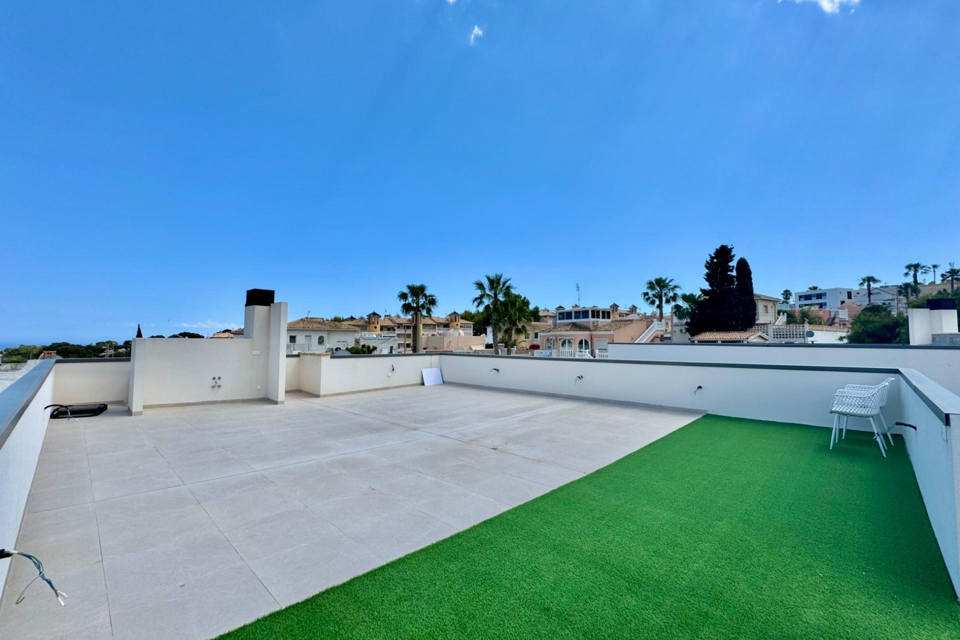 Resale - Freistehende Villa -
San Miguel de Salinas - Blue Lagoon - Galán
