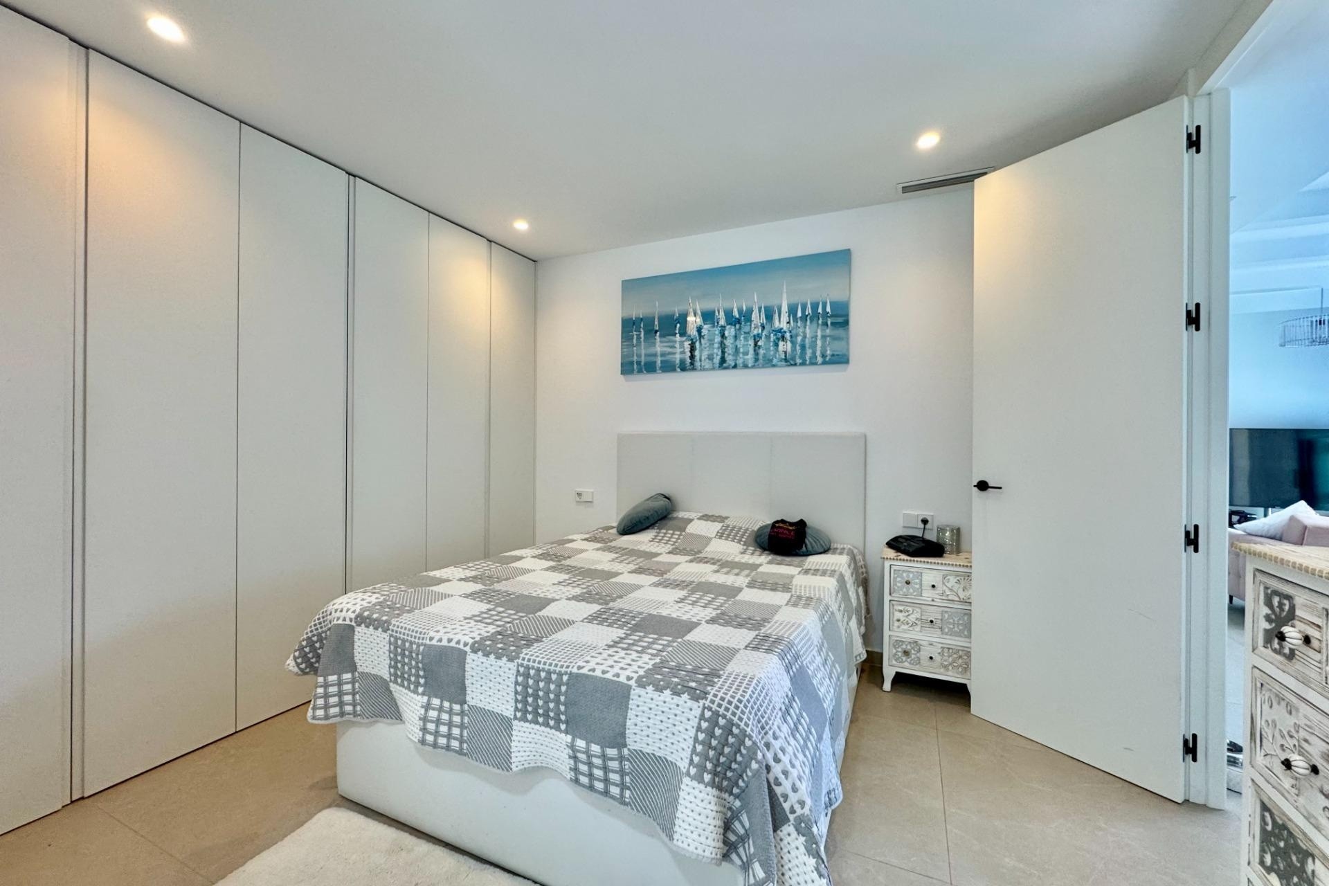 Resale - Freistehende Villa -
San Miguel de Salinas - Blue Lagoon - Galán