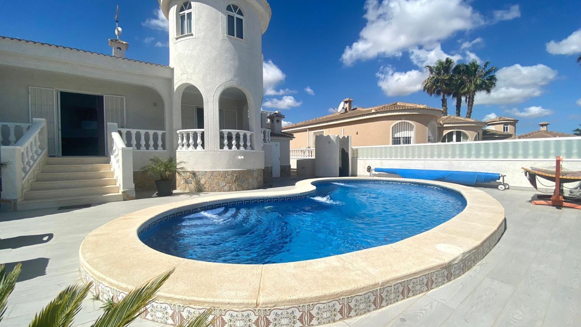 Resale - Freistehende Villa -
San Miguel de Salinas - BLUE LAGOON