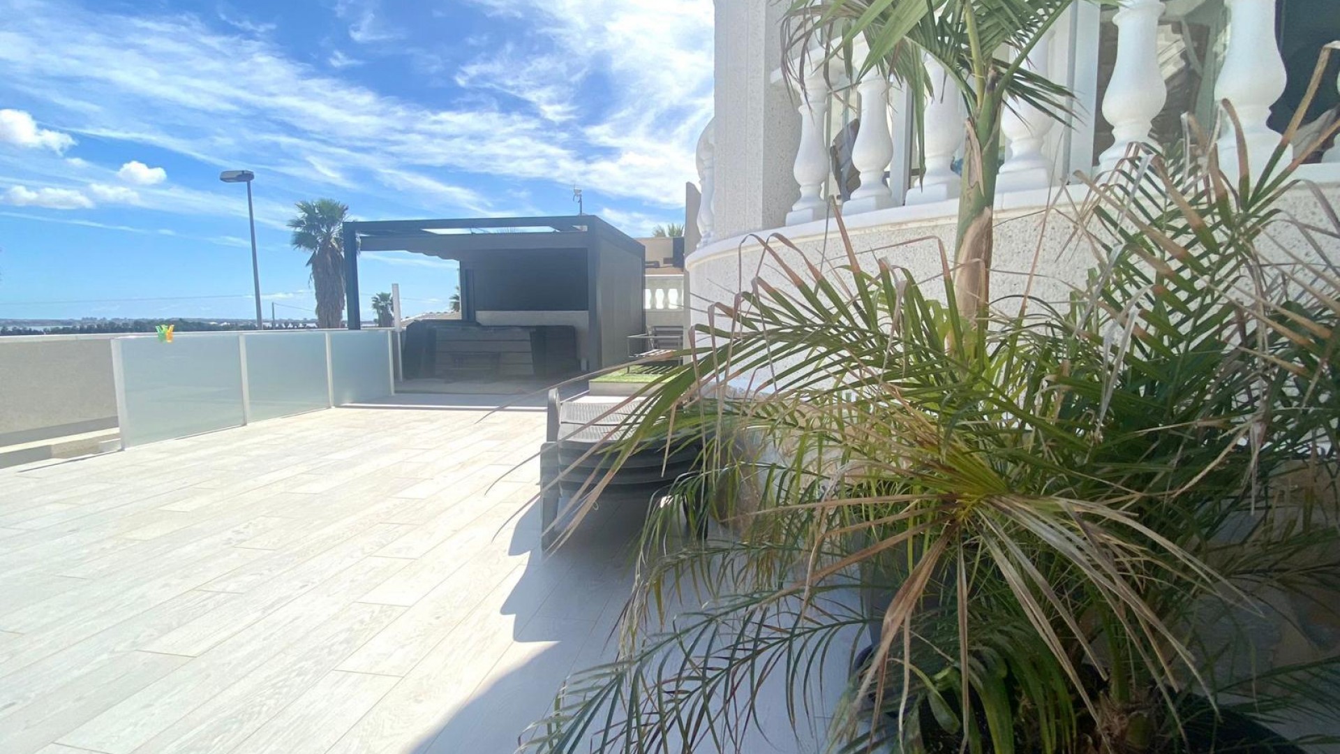 Resale - Freistehende Villa -
San Miguel de Salinas - BLUE LAGOON