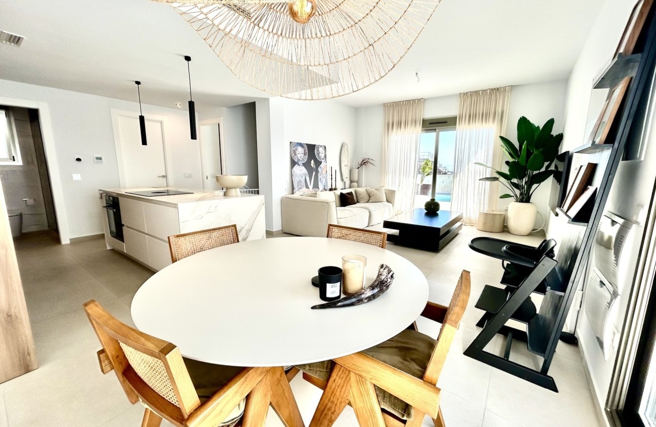 Resale - Freistehende Villa -
San Miguel de Salinas - Inland