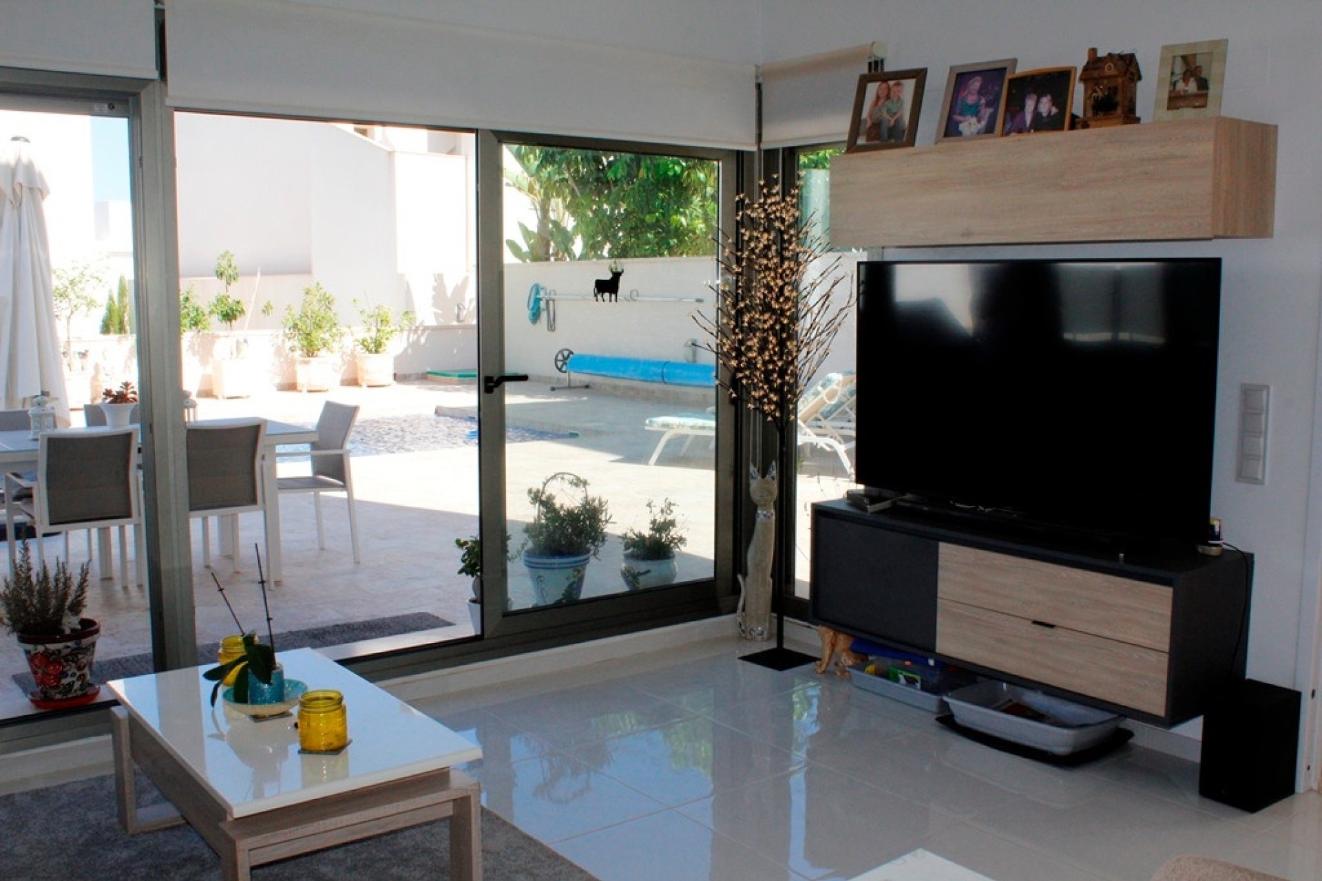 Resale - Freistehende Villa -
San Miguel de Salinas - Inland