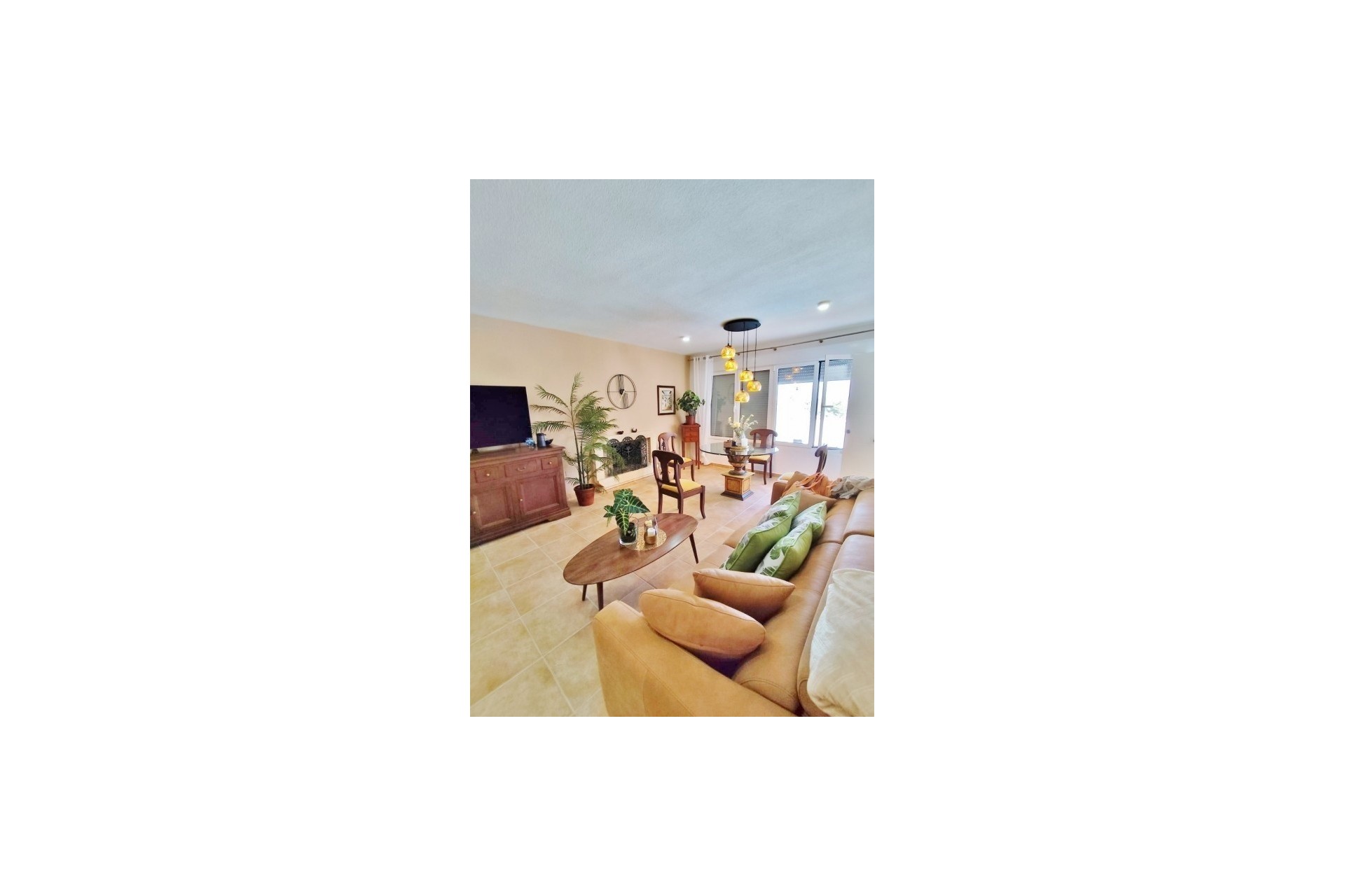 Resale - Freistehende Villa -
San Miguel de Salinas - Inland