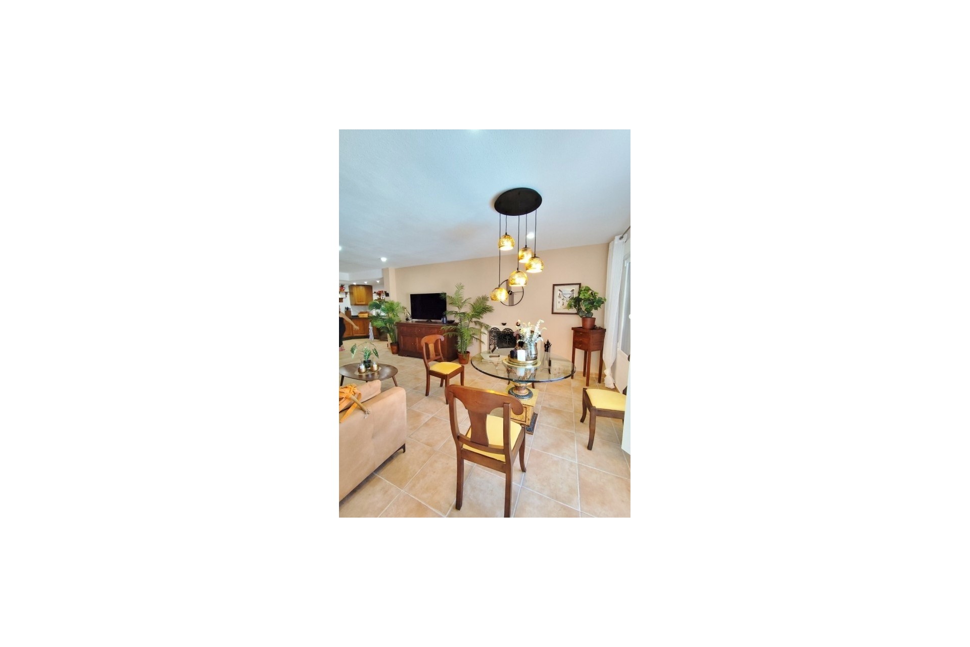 Resale - Freistehende Villa -
San Miguel de Salinas - Inland