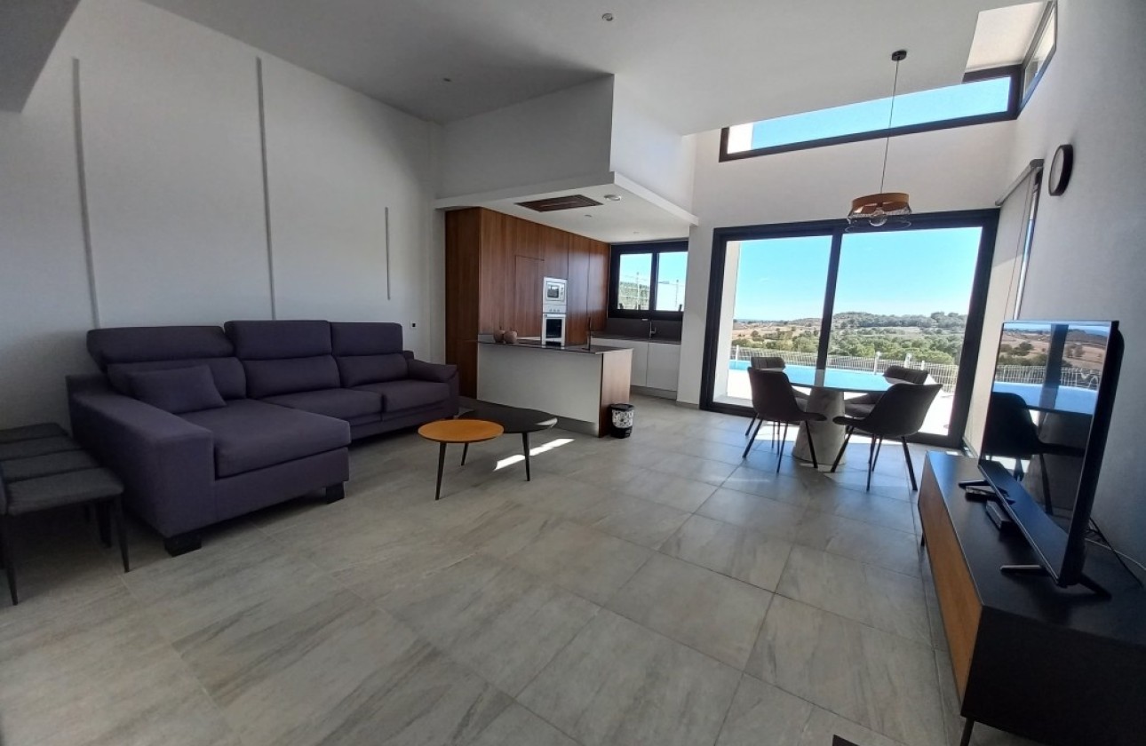 Resale - Freistehende Villa -
San Miguel de Salinas - Inland