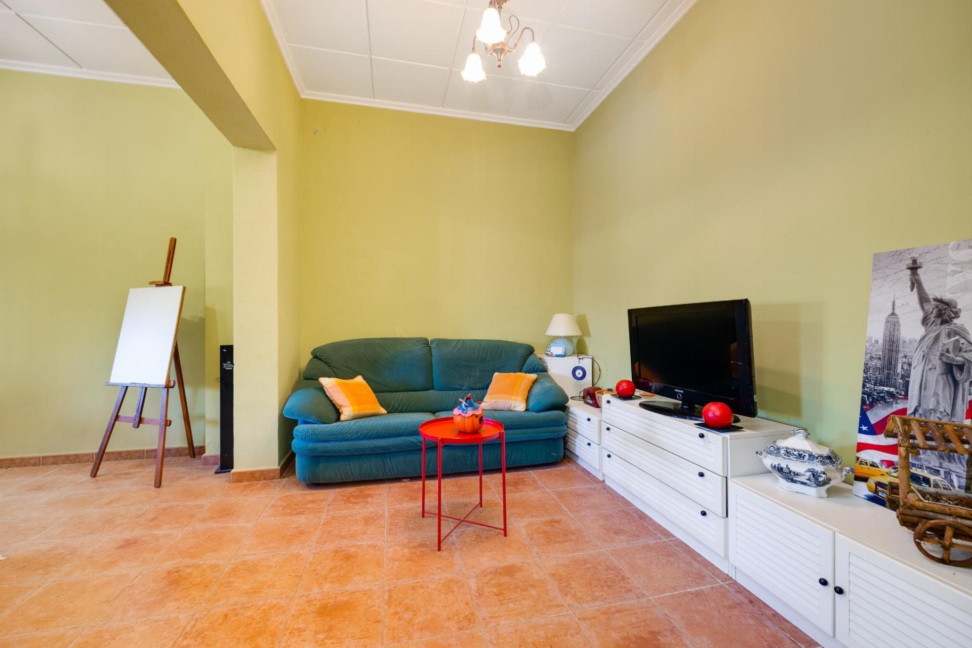 Resale - Freistehende Villa -
San Miguel de Salinas - Inland