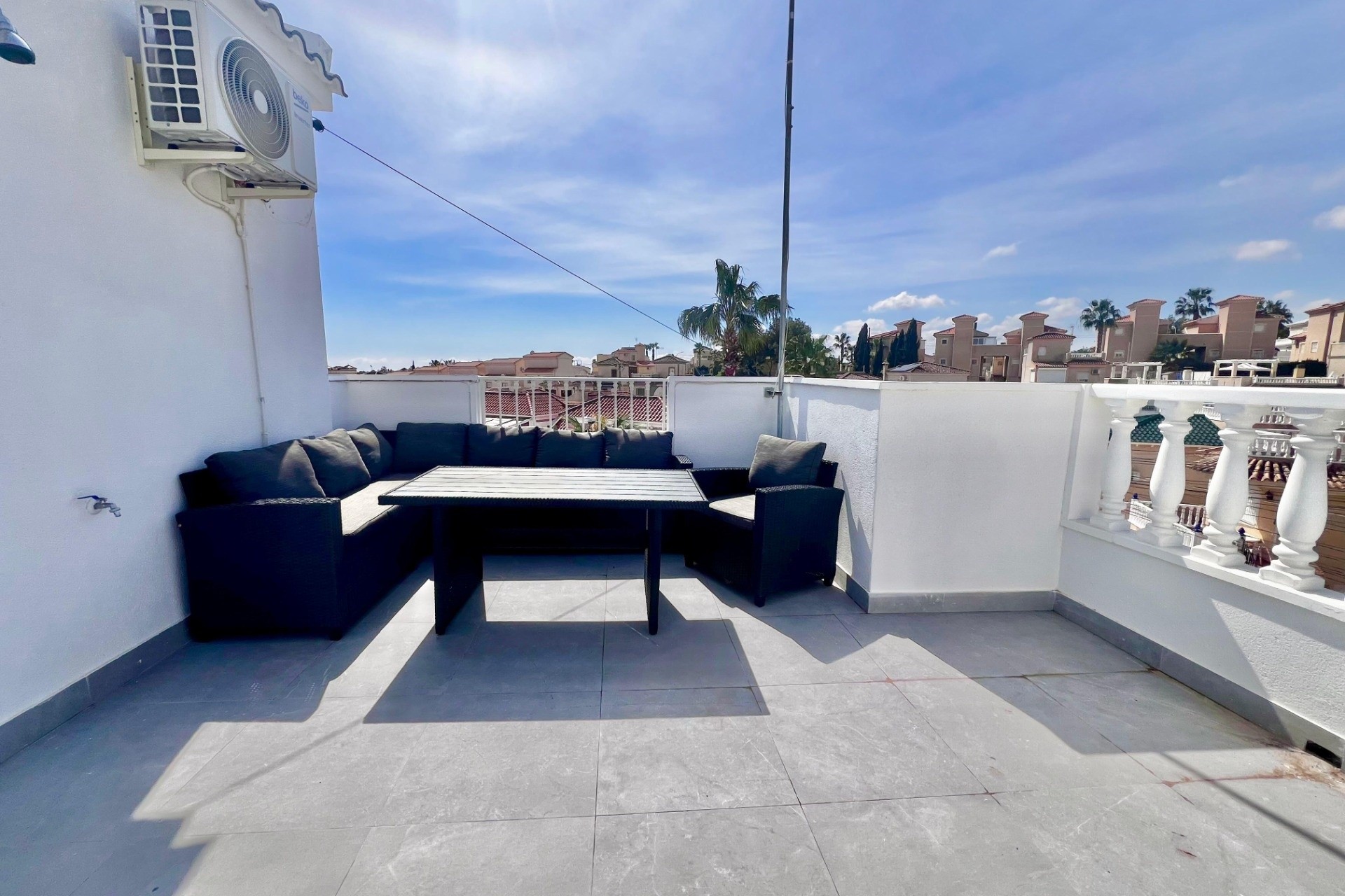 Resale - Freistehende Villa -
San Miguel de Salinas - Las filipinas