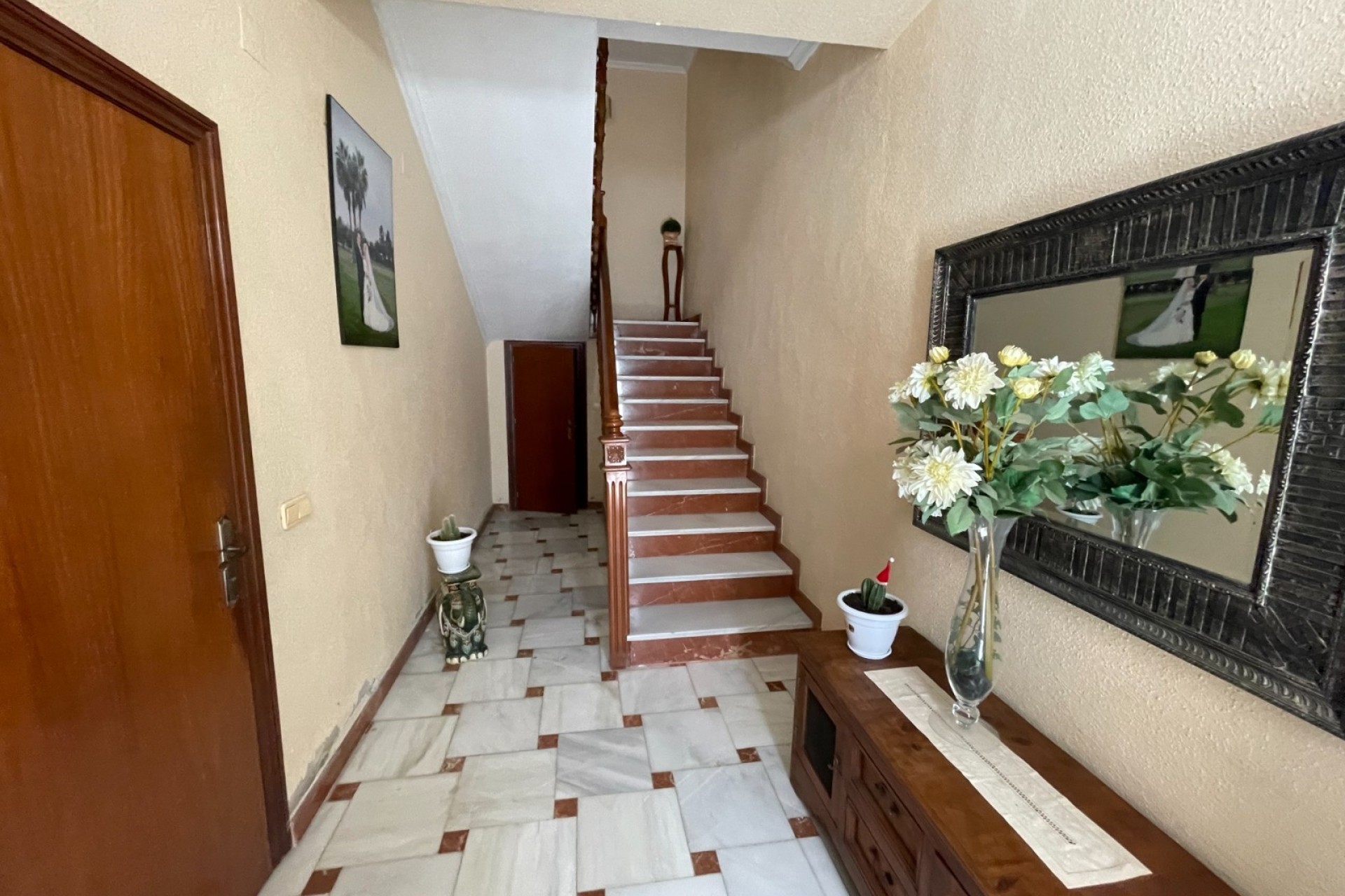 Resale - Freistehende Villa -
San Miguel de Salinas - Pueblo