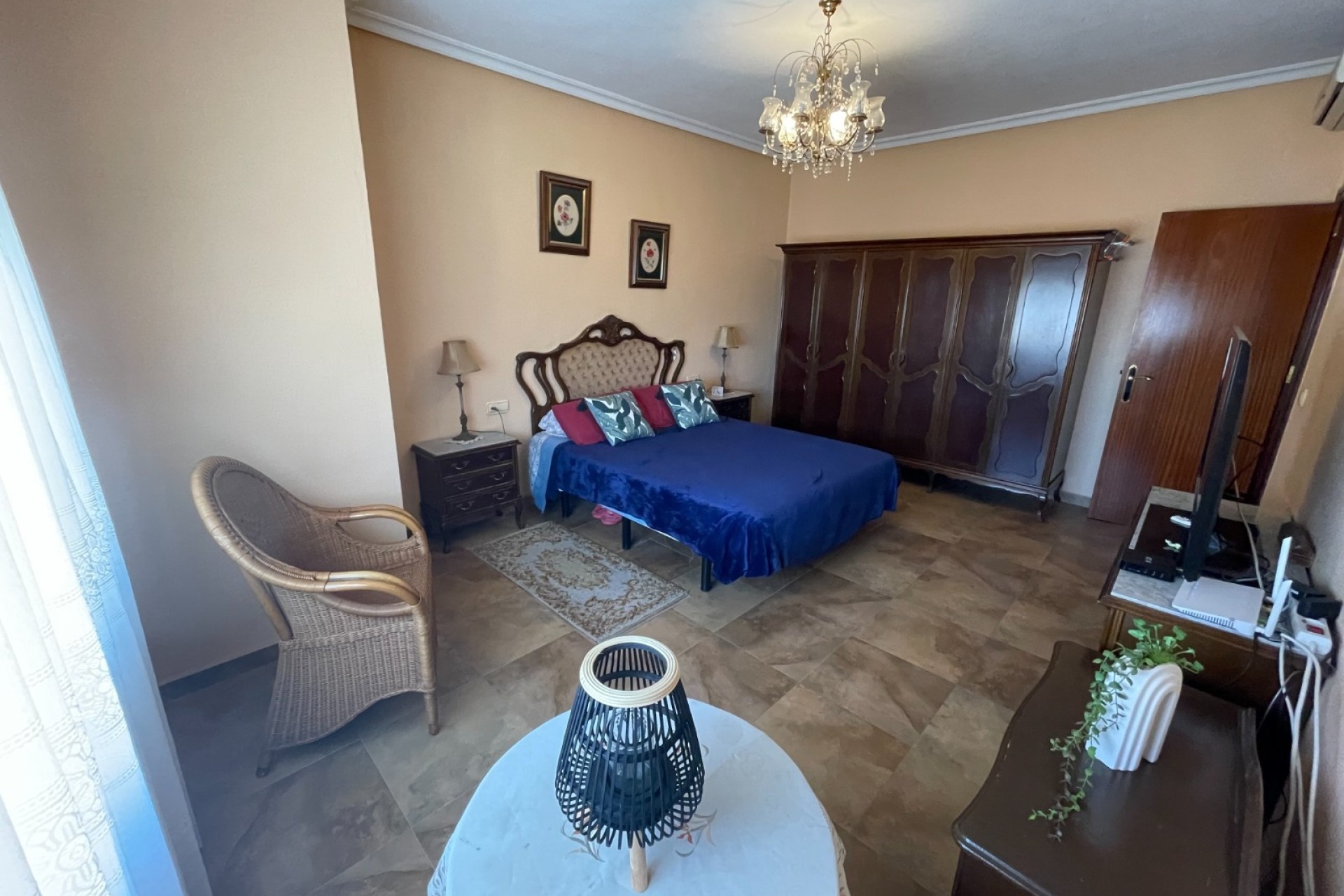 Resale - Freistehende Villa -
San Miguel de Salinas - Pueblo