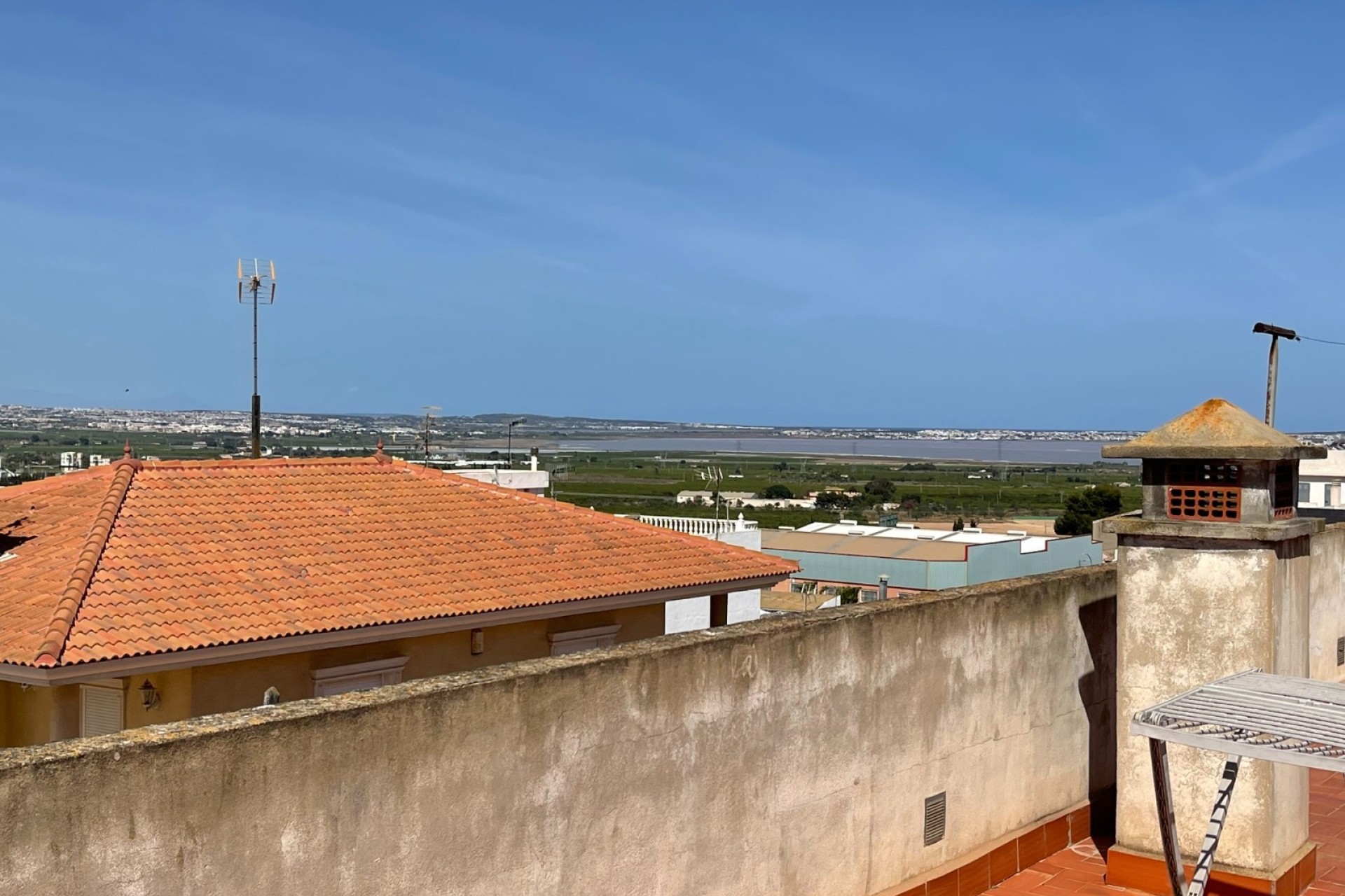 Resale - Freistehende Villa -
San Miguel de Salinas - Pueblo