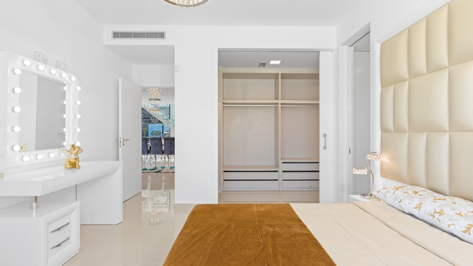 Resale - Freistehende Villa -
San Miguel de Salinas - San Miguel Salinas