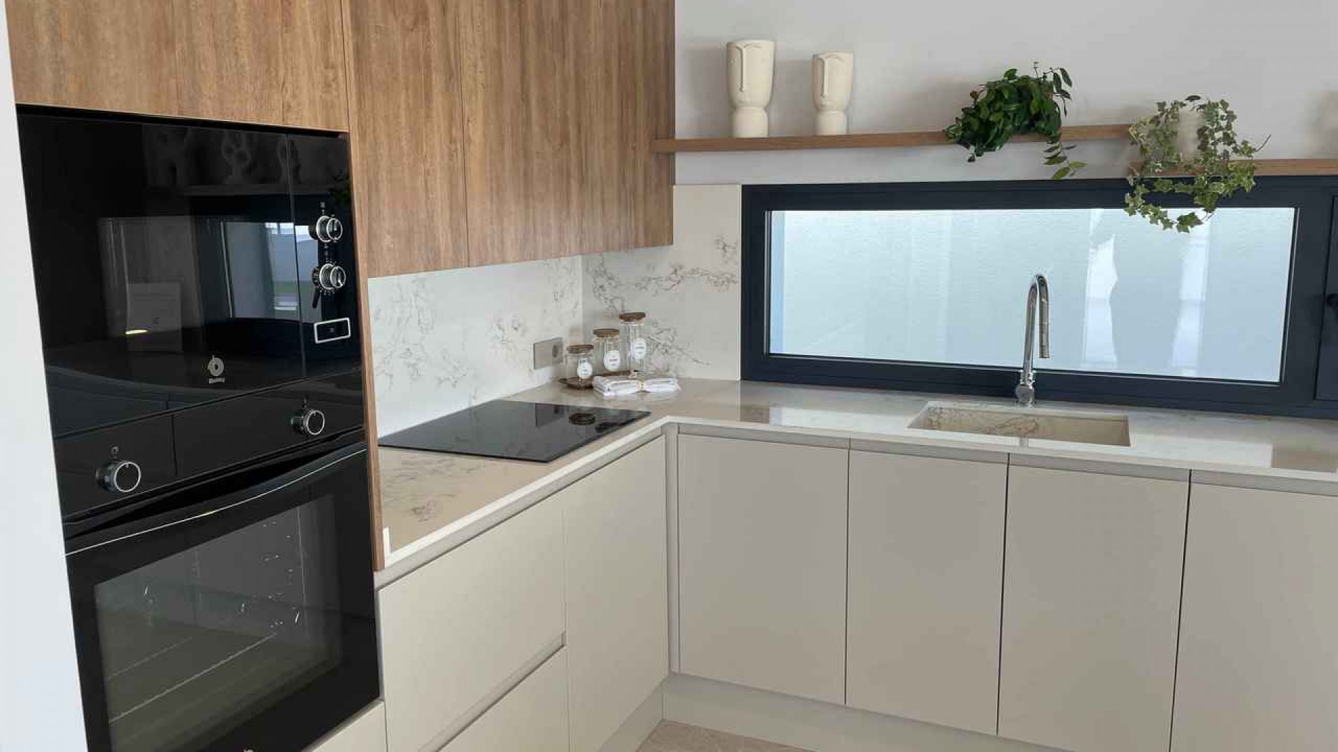 Resale - Freistehende Villa -
San Miguel de Salinas - San Miguel