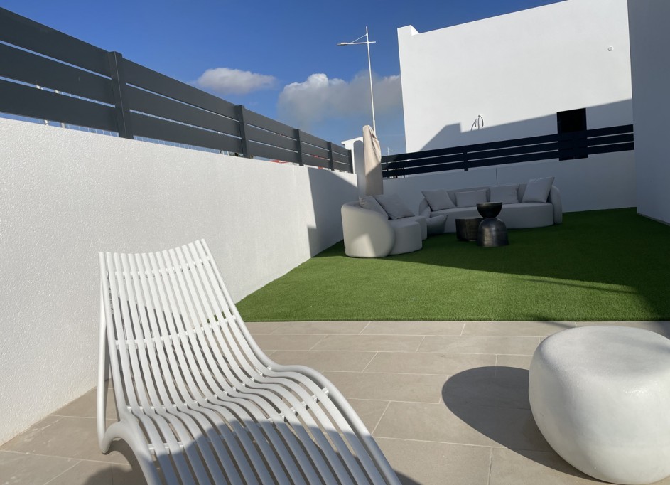 Resale - Freistehende Villa -
San Miguel de Salinas - San Miguel