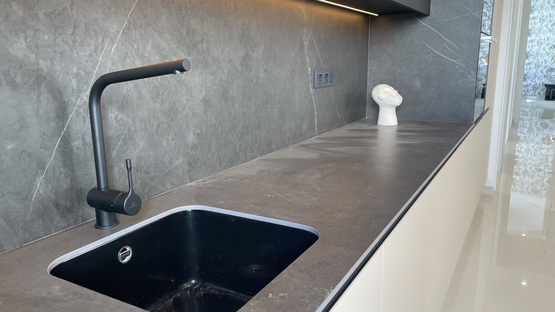 Resale - Freistehende Villa -
San Miguel de Salinas - San Miguel