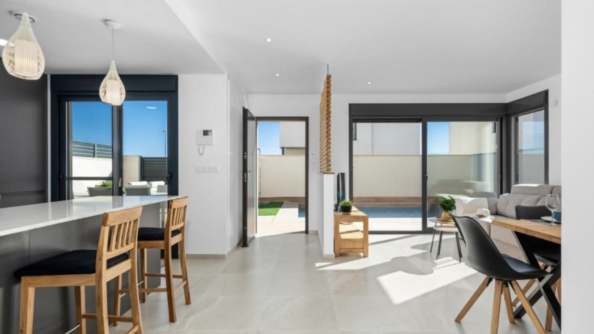 Resale - Freistehende Villa -
San Miguel de Salinas