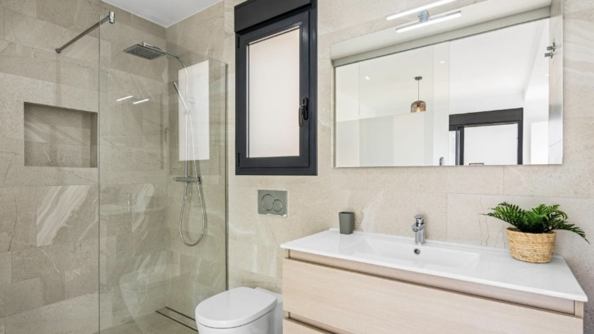 Resale - Freistehende Villa -
San Miguel de Salinas