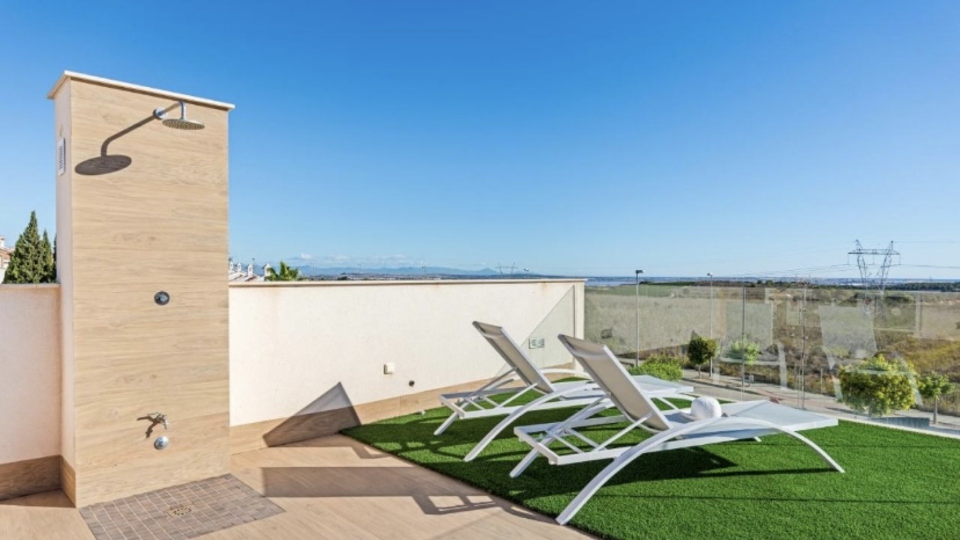 Resale - Freistehende Villa -
San Miguel de Salinas