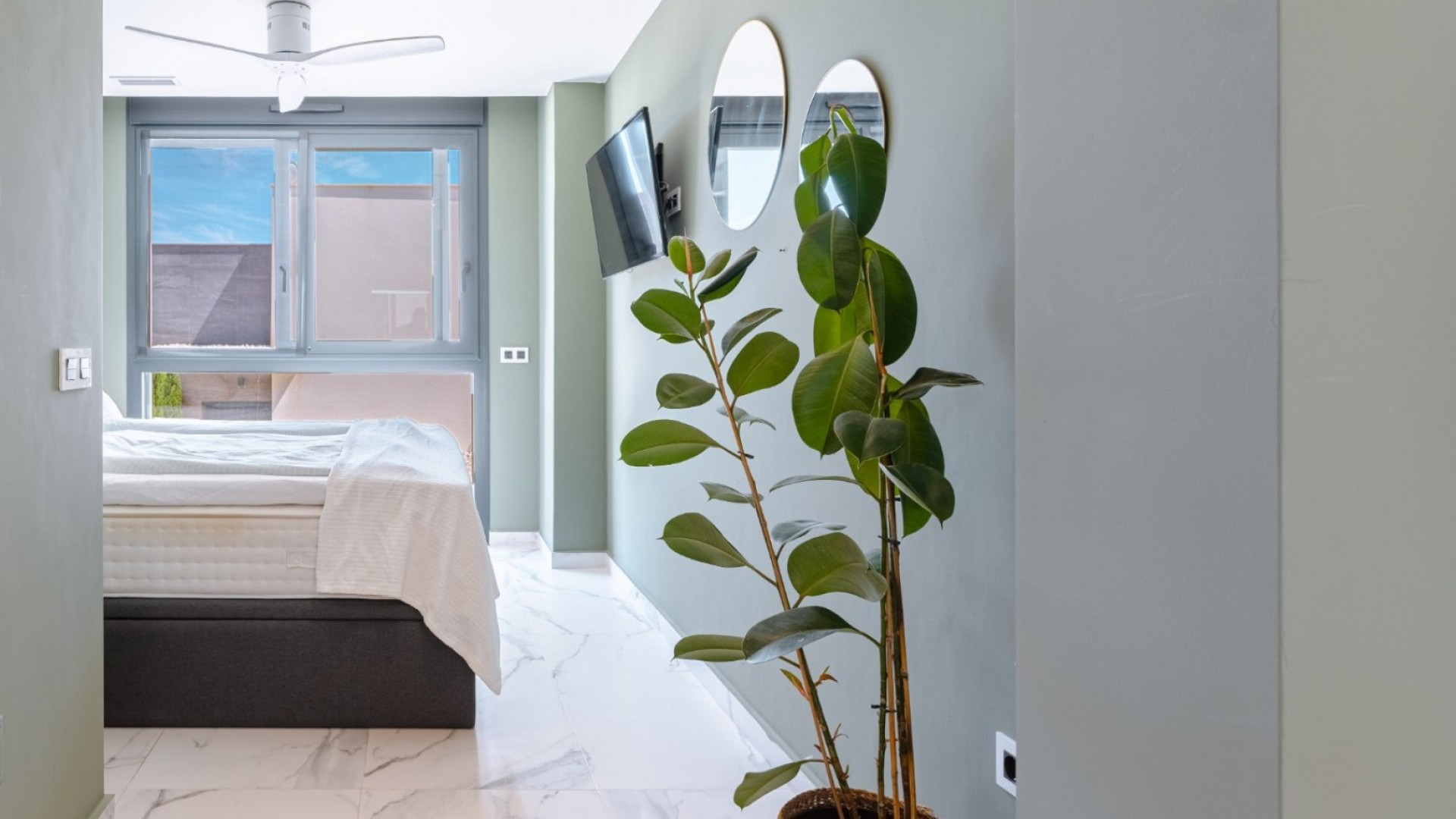 Resale - Freistehende Villa -
San Miguel de Salinas