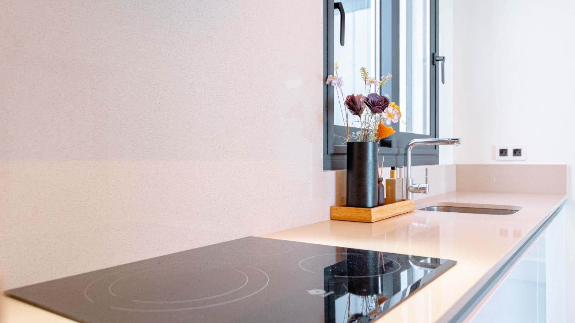 Resale - Freistehende Villa -
San Miguel de Salinas