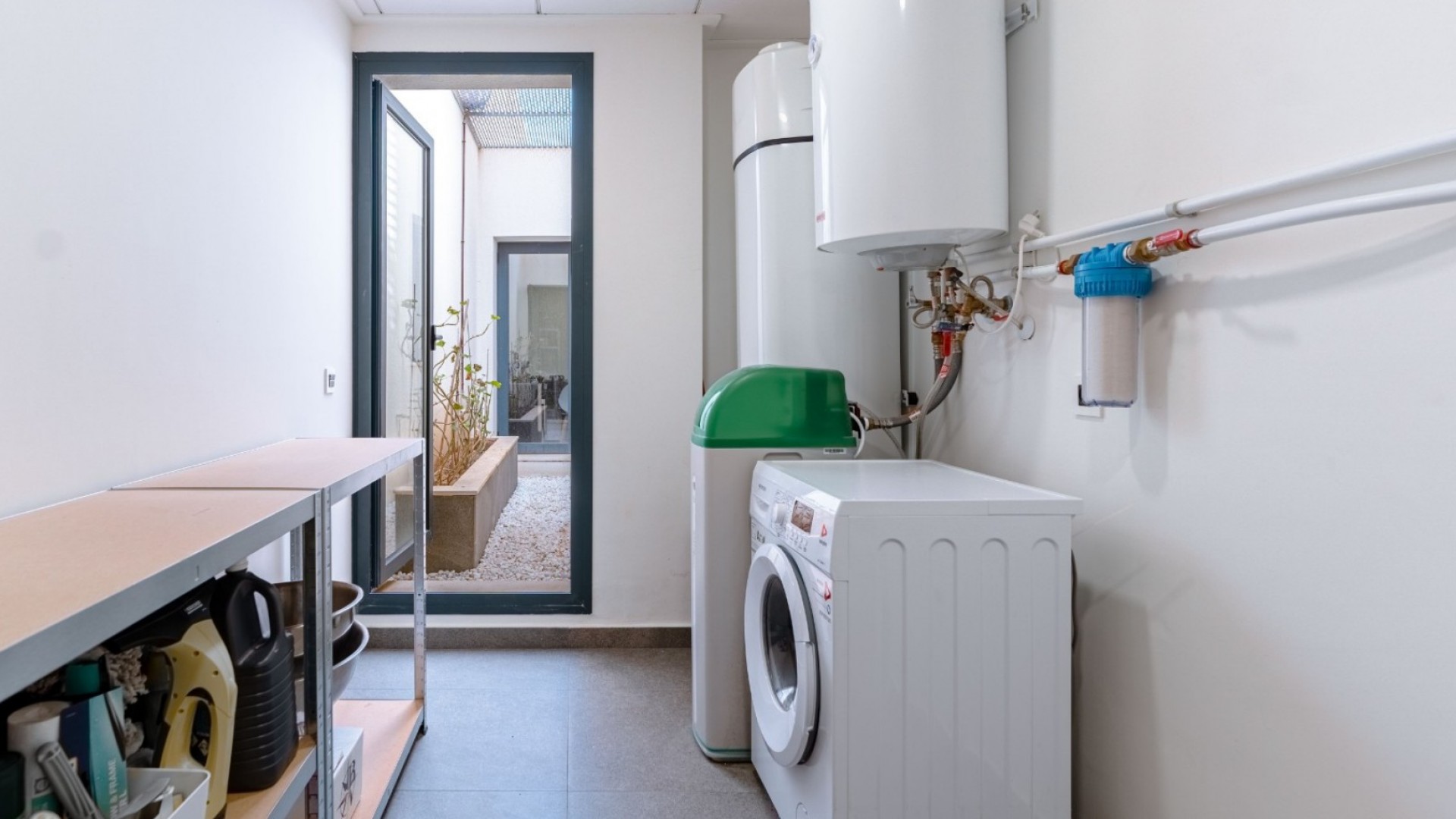 Resale - Freistehende Villa -
San Miguel de Salinas