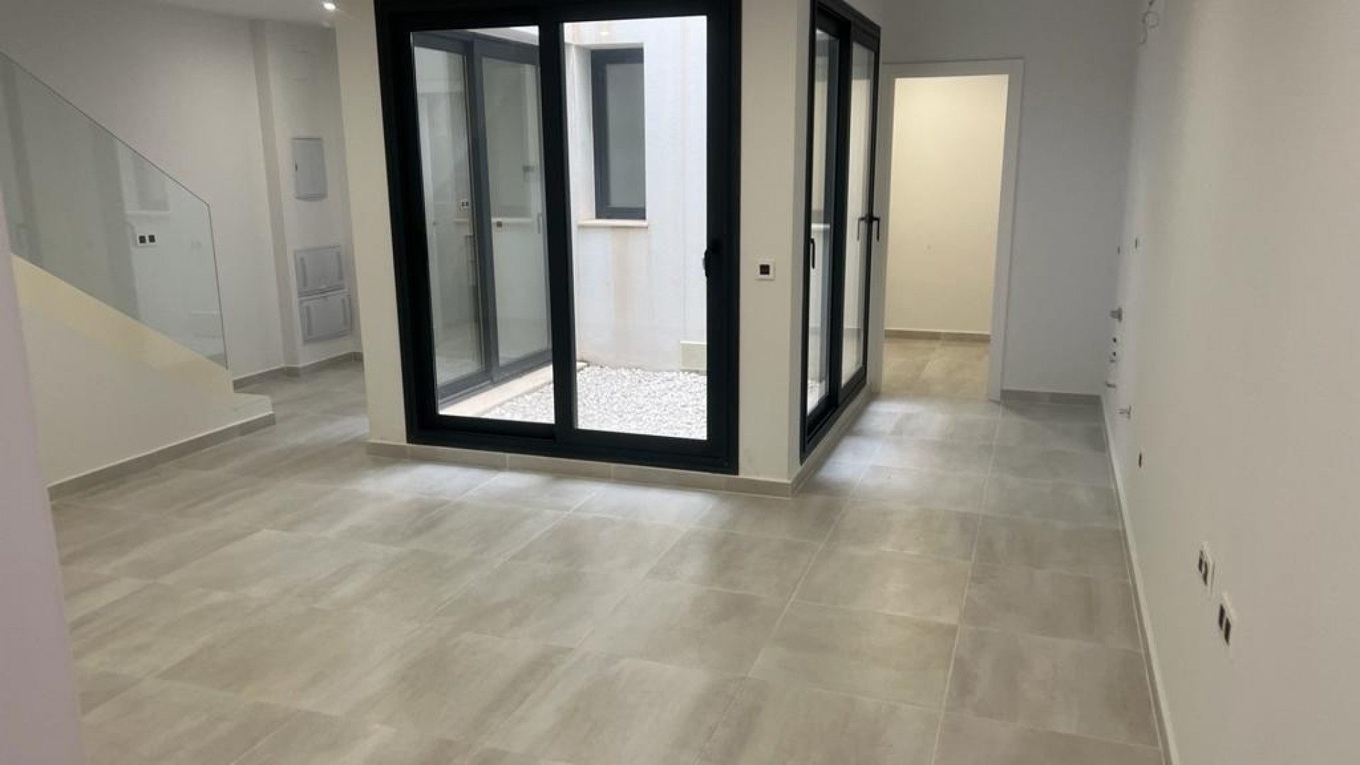 Resale - Freistehende Villa -
San Miguel de Salinas