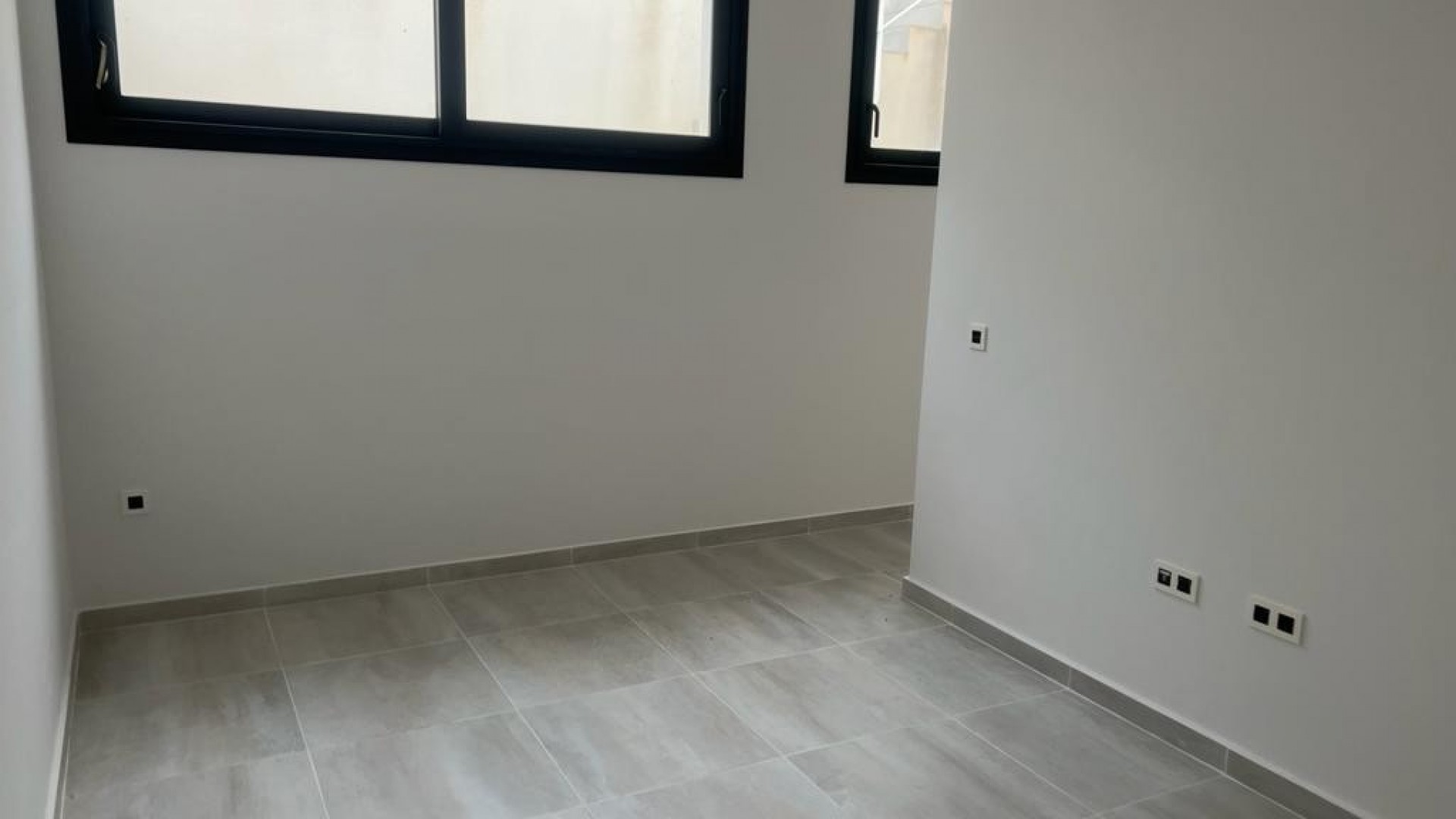 Resale - Freistehende Villa -
San Miguel de Salinas