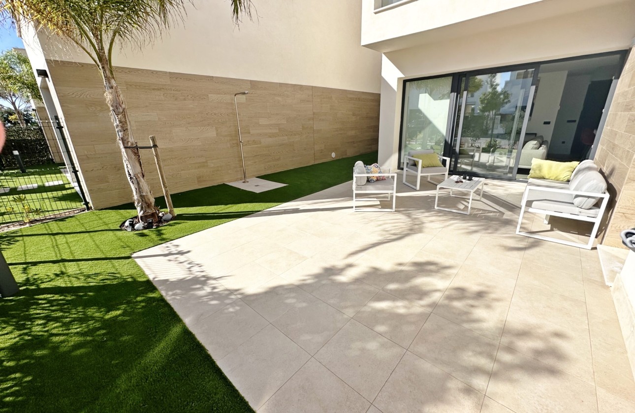 Resale - Freistehende Villa -
Santa Rosalia Resort - Inland