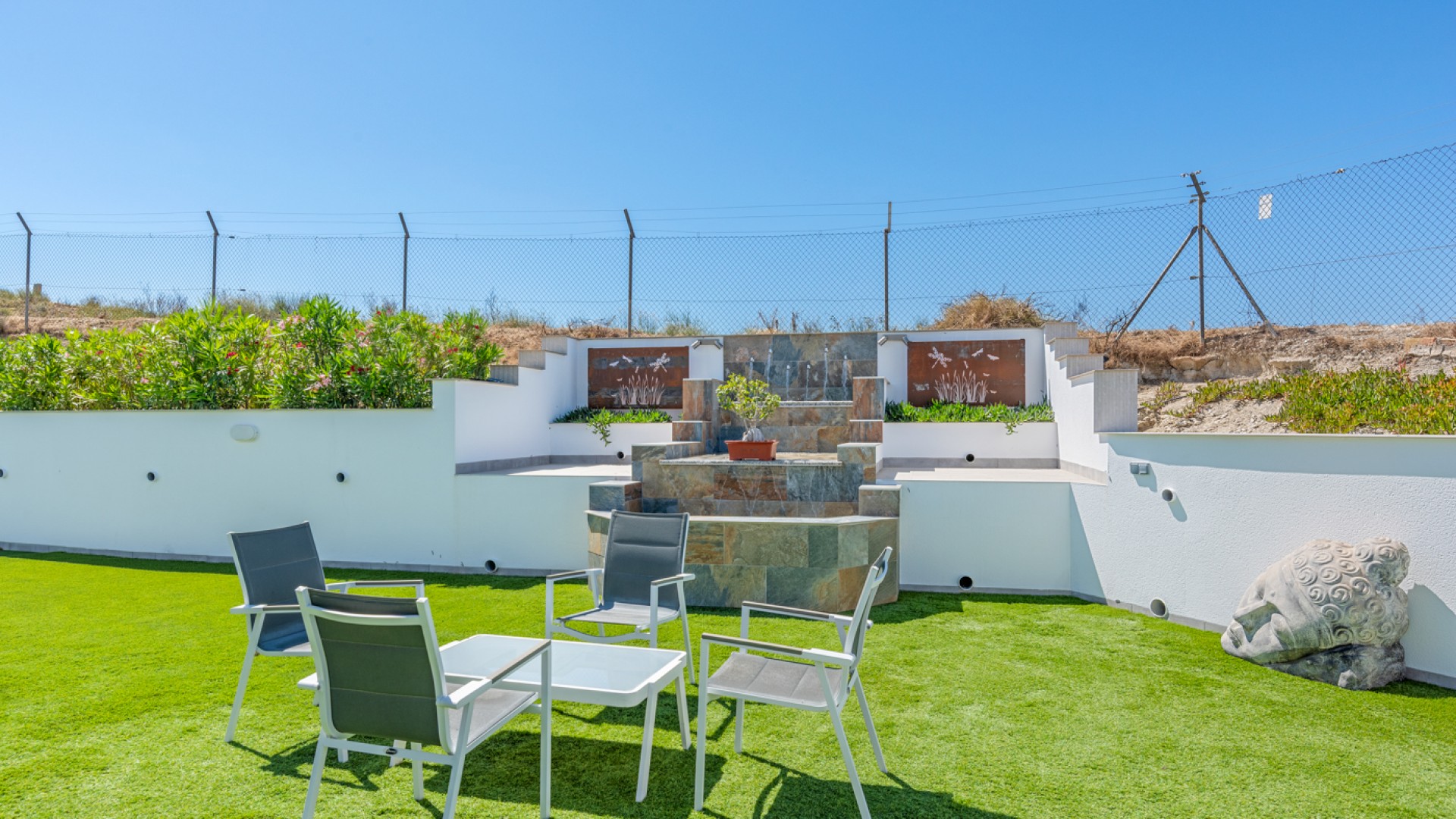 Resale - Freistehende Villa -
Torremendo