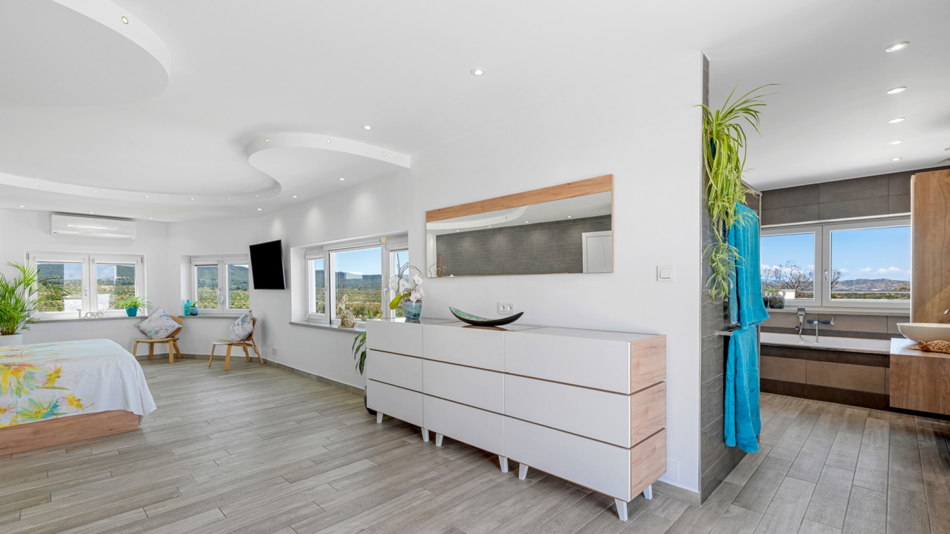 Resale - Freistehende Villa -
Torremendo