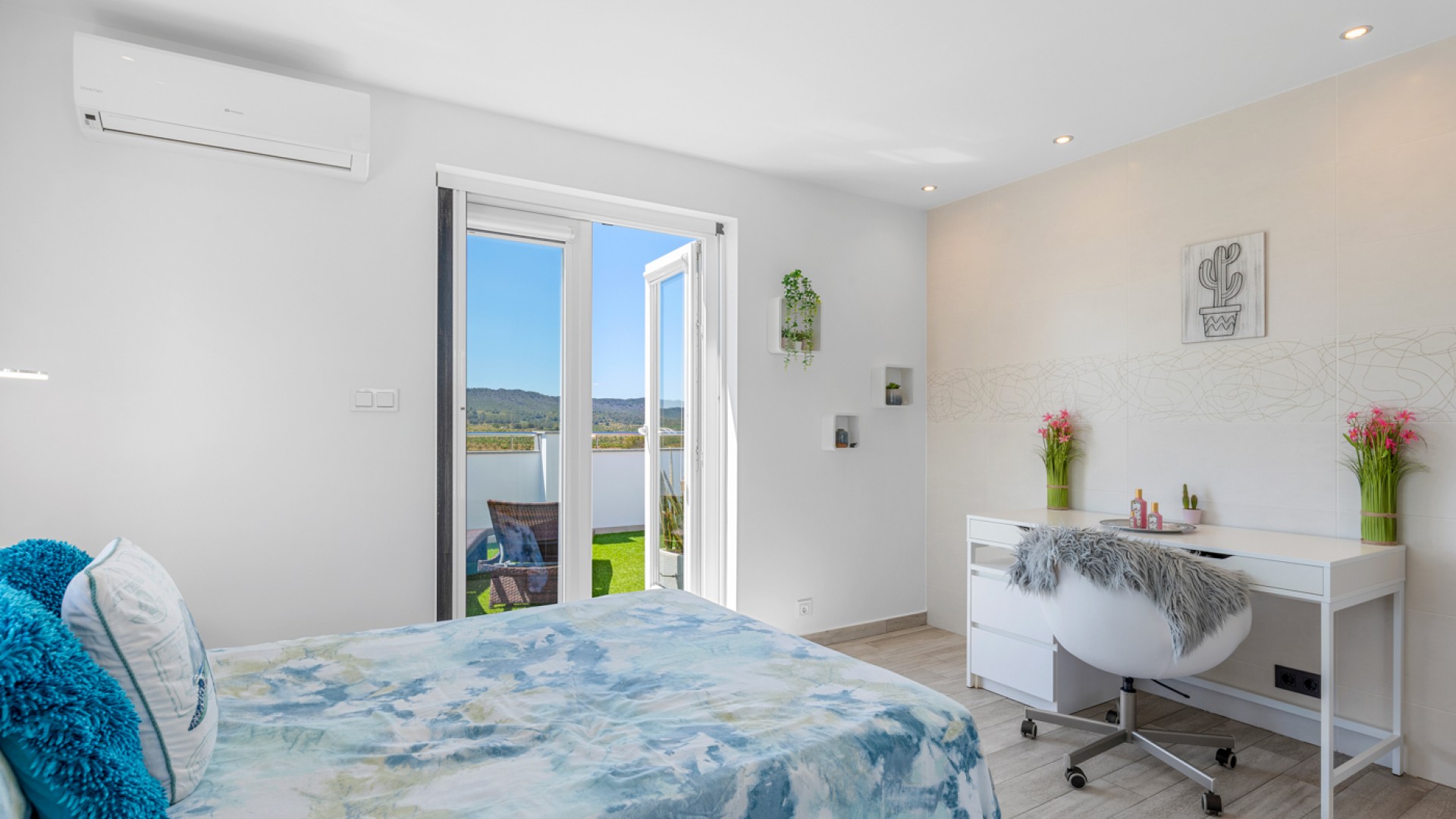 Resale - Freistehende Villa -
Torremendo