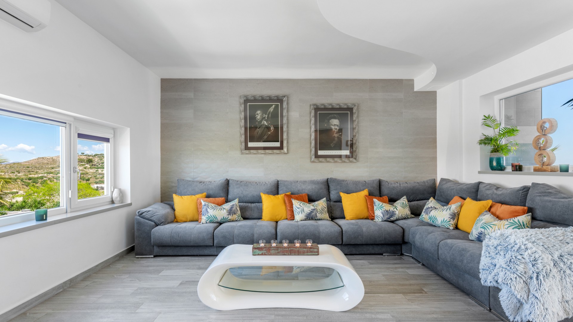 Resale - Freistehende Villa -
Torremendo