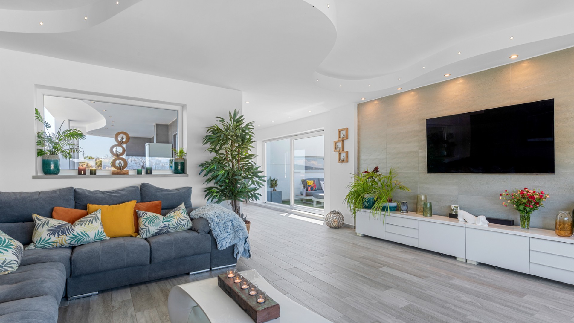 Resale - Freistehende Villa -
Torremendo