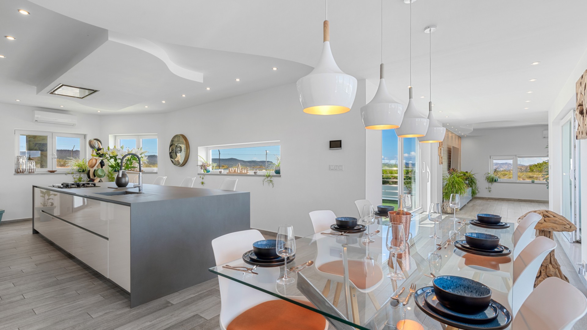 Resale - Freistehende Villa -
Torremendo