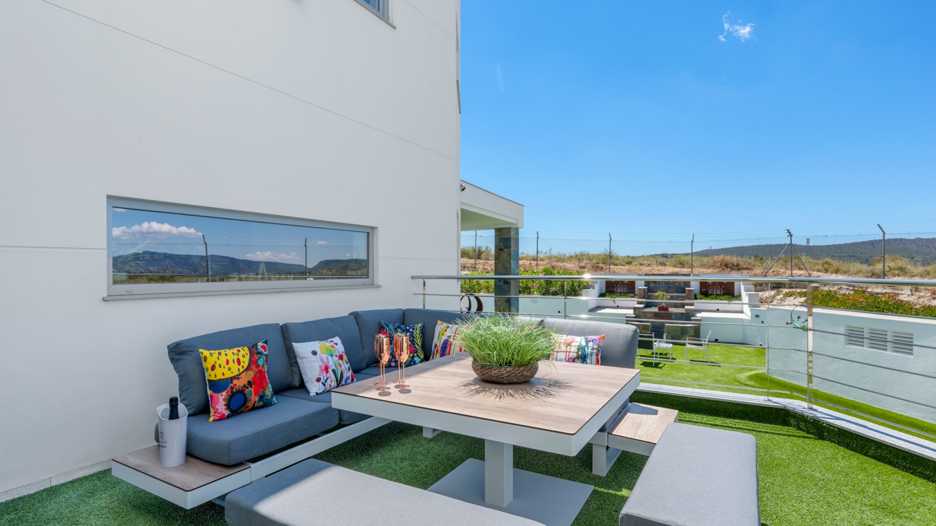 Resale - Freistehende Villa -
Torremendo