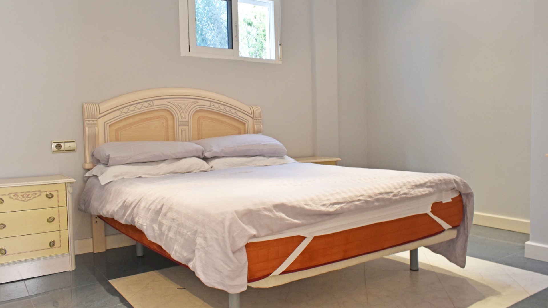 Resale - Freistehende Villa -
Torremendo