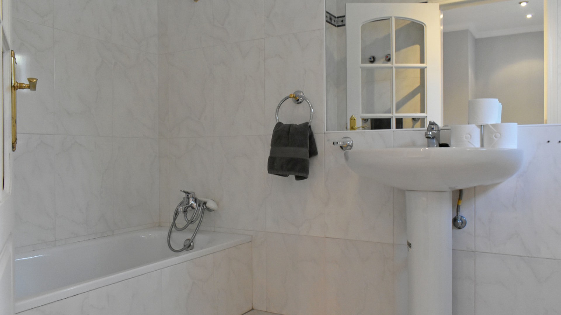 Resale - Freistehende Villa -
Torremendo