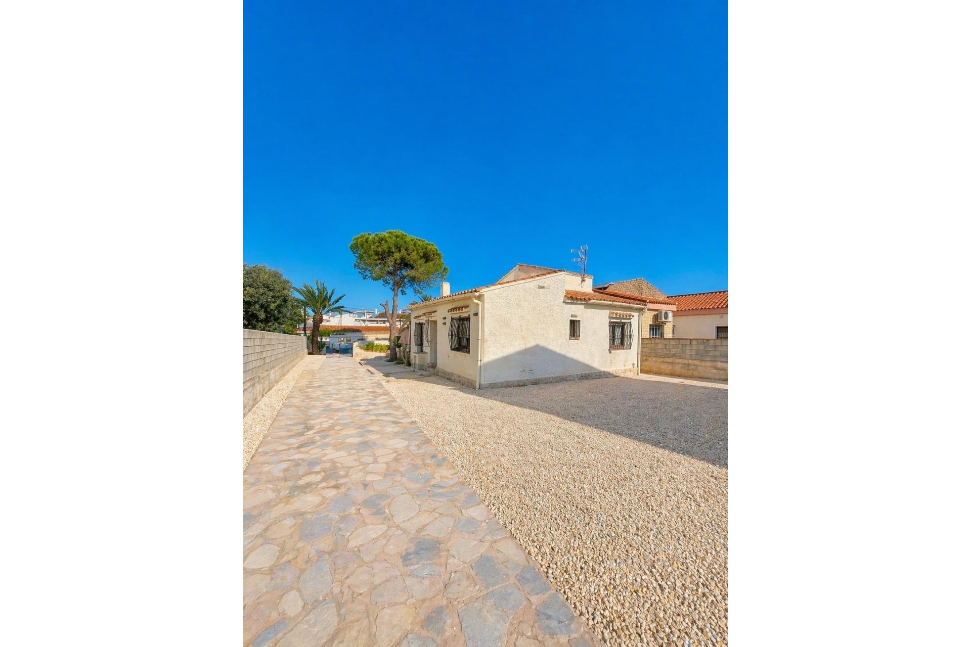 Resale - Freistehende Villa -
Torrevieja - Aguas Nuevas