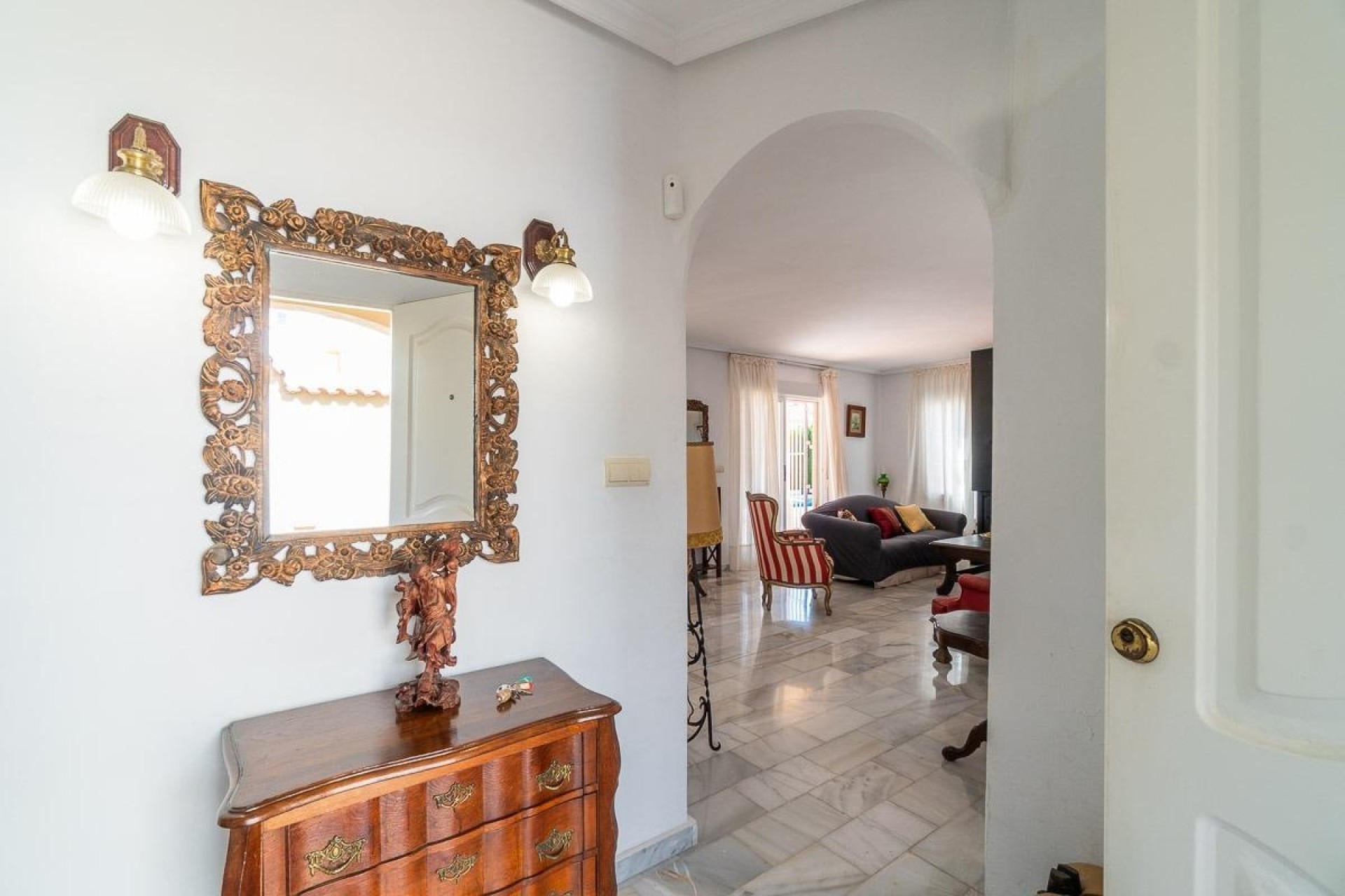 Resale - Freistehende Villa -
Torrevieja - Cala de cabo cervera
