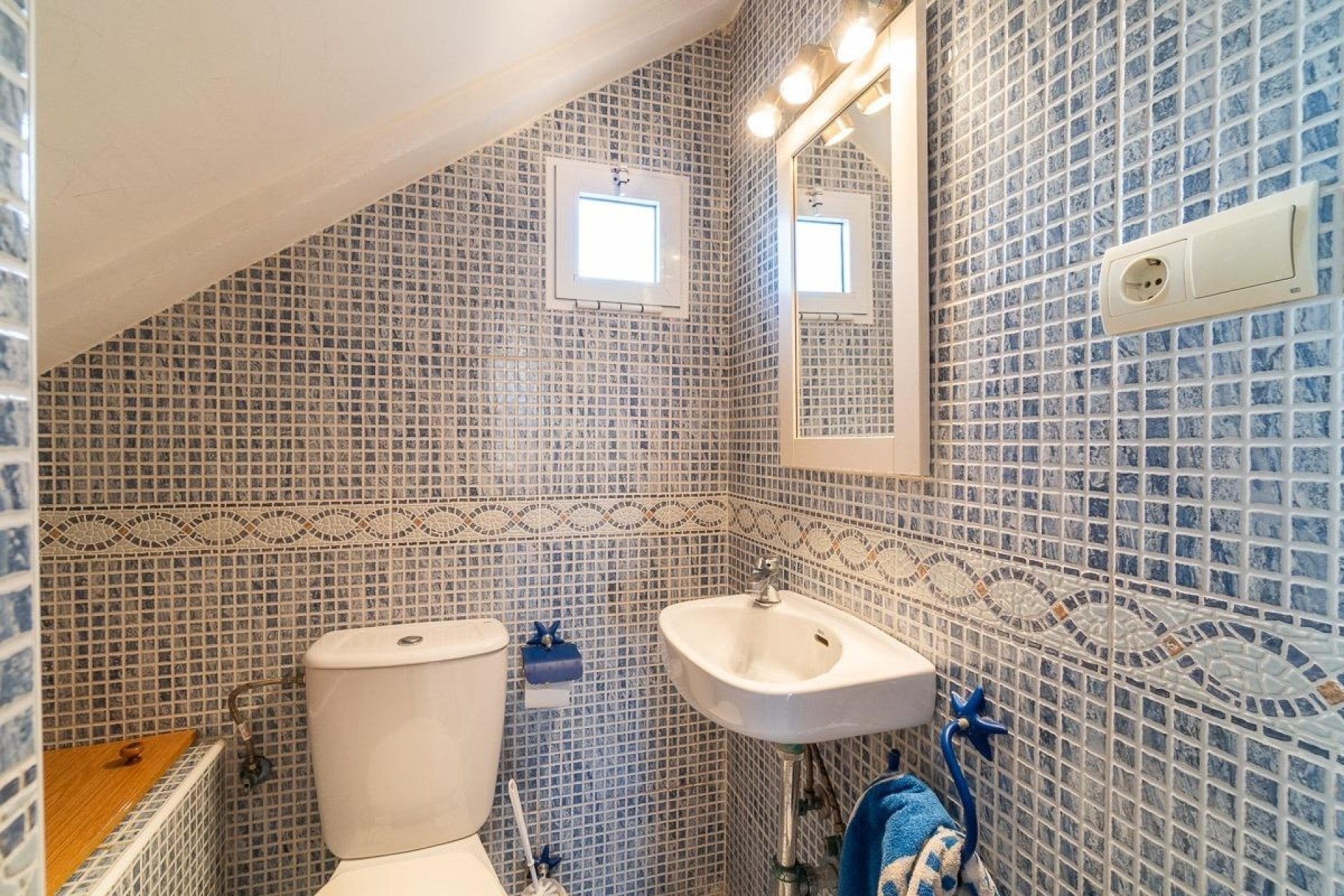 Resale - Freistehende Villa -
Torrevieja - Cala de cabo cervera