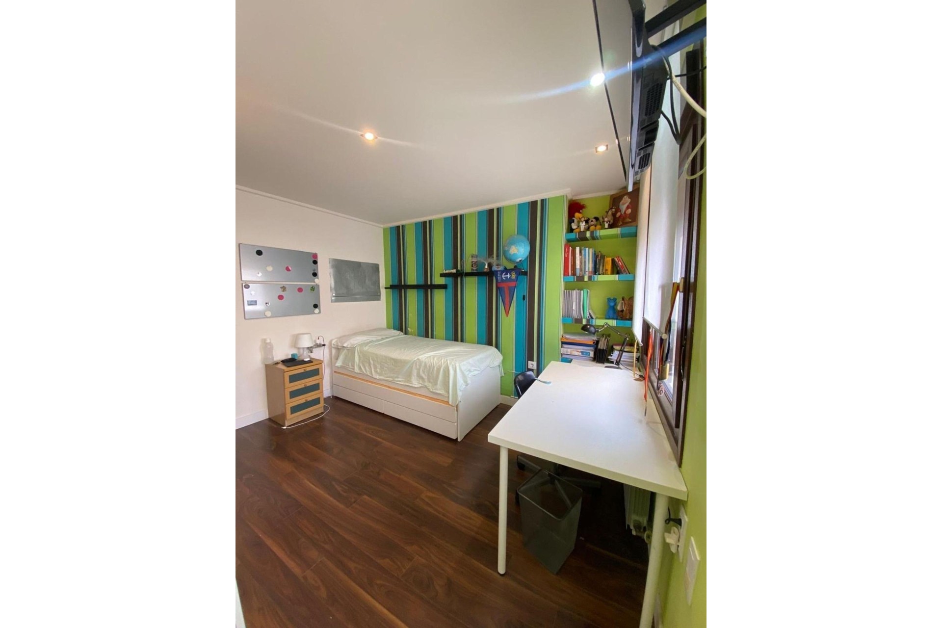 Resale - Freistehende Villa -
Torrevieja - Centro - Muelle Pesquero
