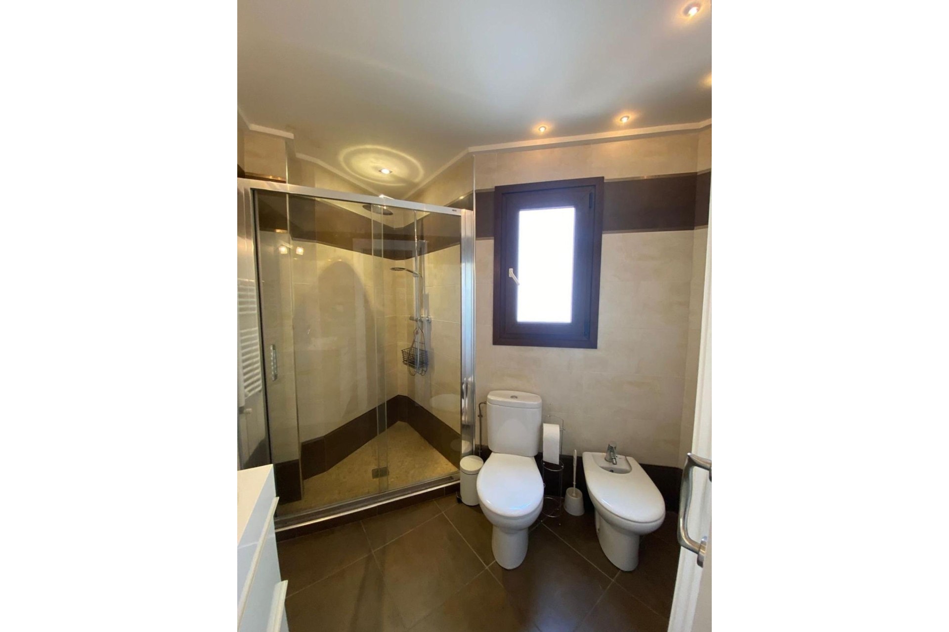 Resale - Freistehende Villa -
Torrevieja - Centro - Muelle Pesquero