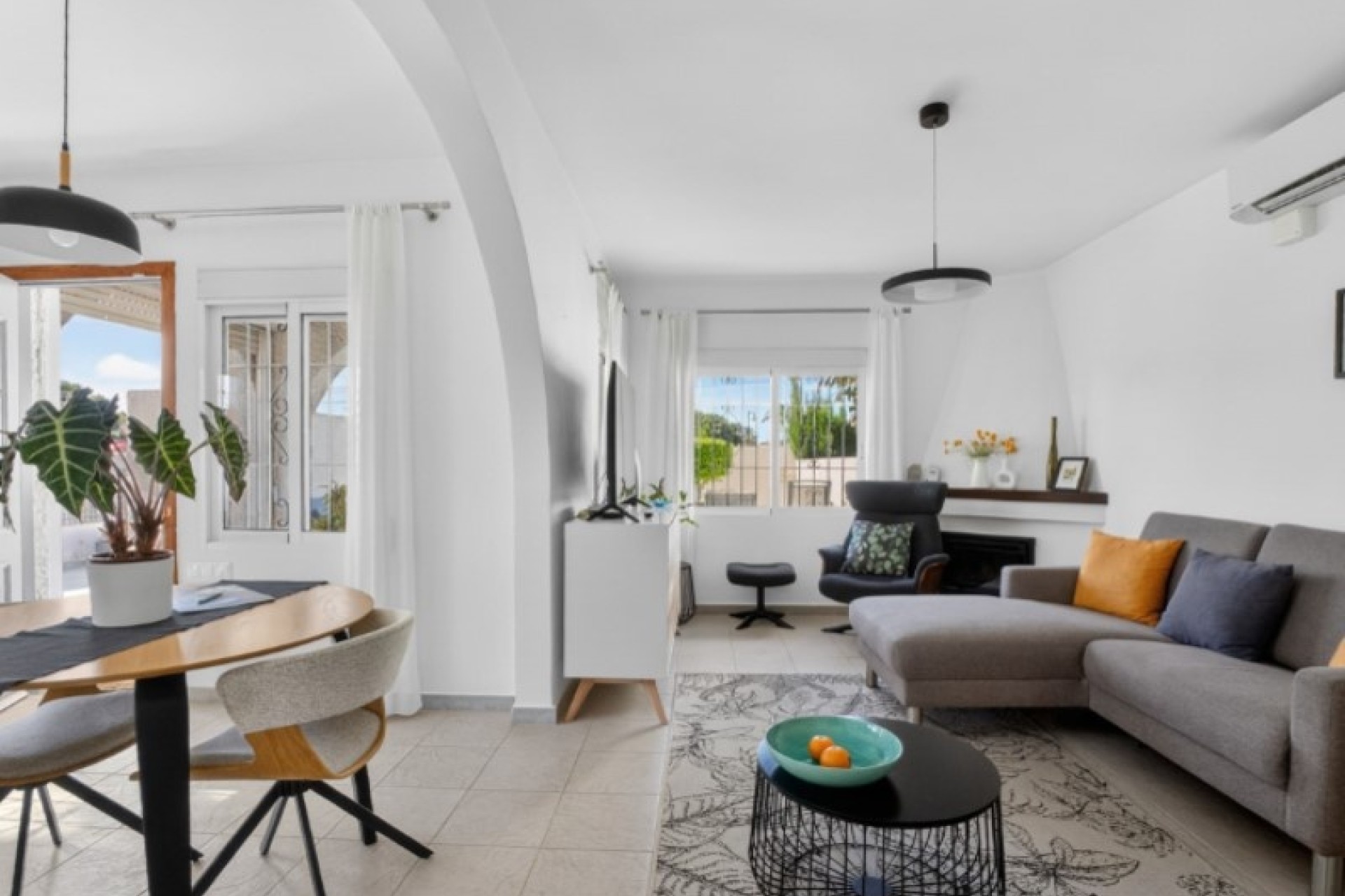 Resale - Freistehende Villa -
Torrevieja - Costa Blanca