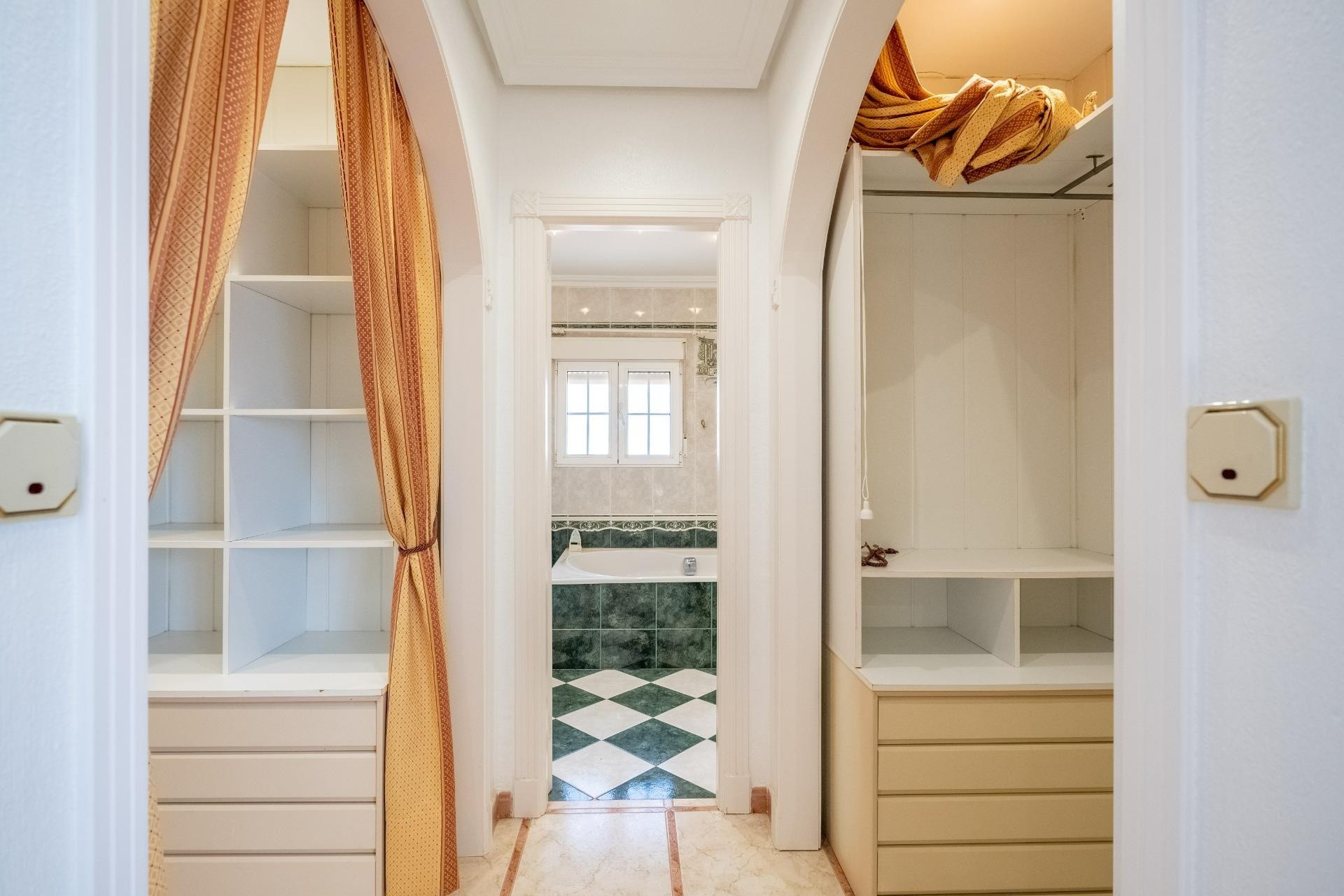 Resale - Freistehende Villa -
Torrevieja - El chaparral