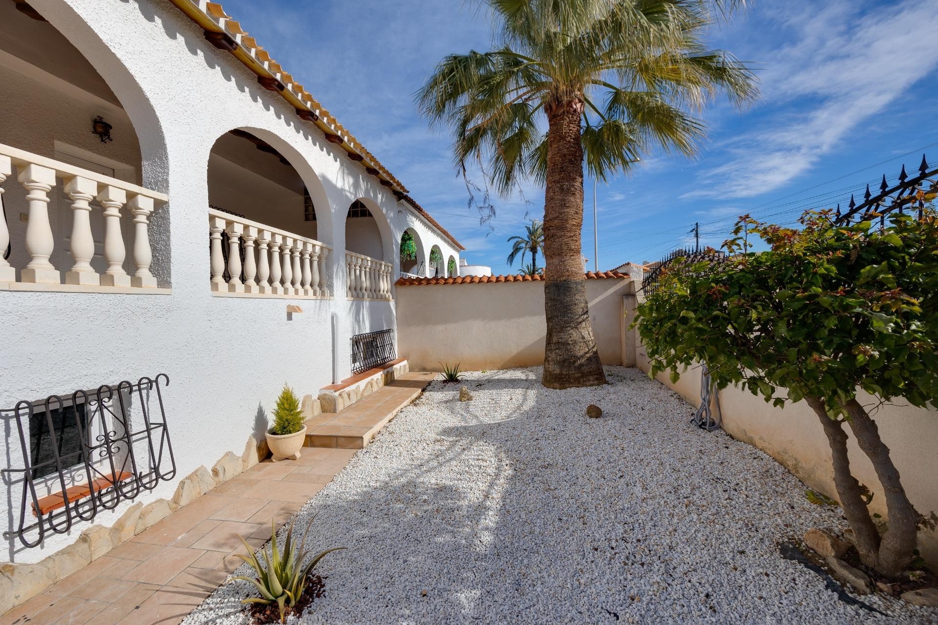 Resale - Freistehende Villa -
Torrevieja - La Siesta - El Salado - Torreta