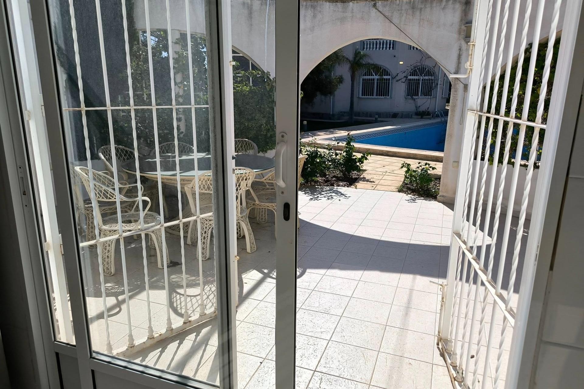 Resale - Freistehende Villa -
Torrevieja - La Siesta