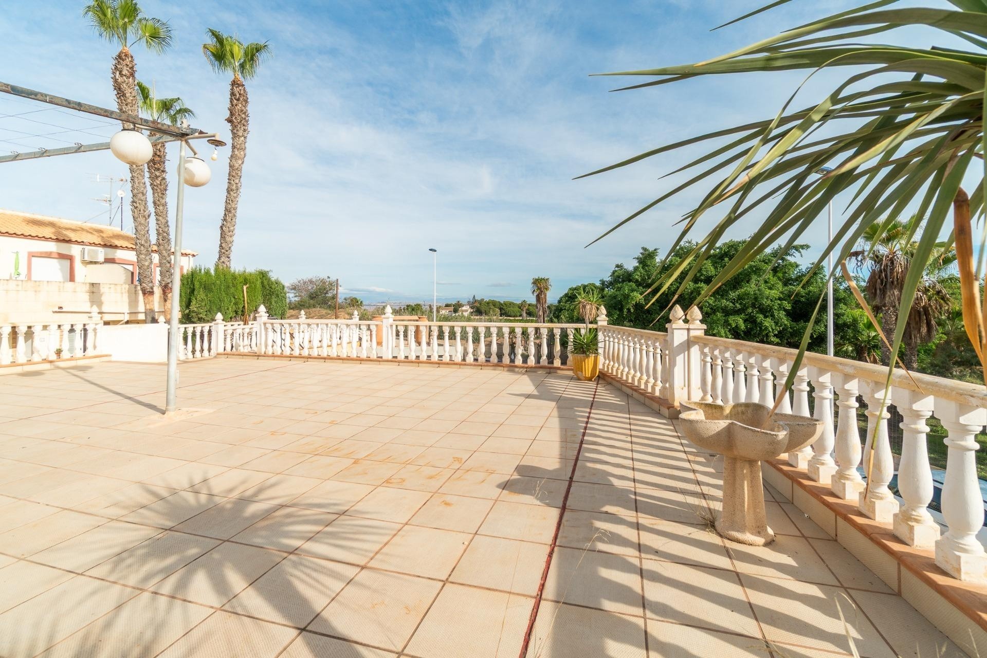 Resale - Freistehende Villa -
Torrevieja - Los altos