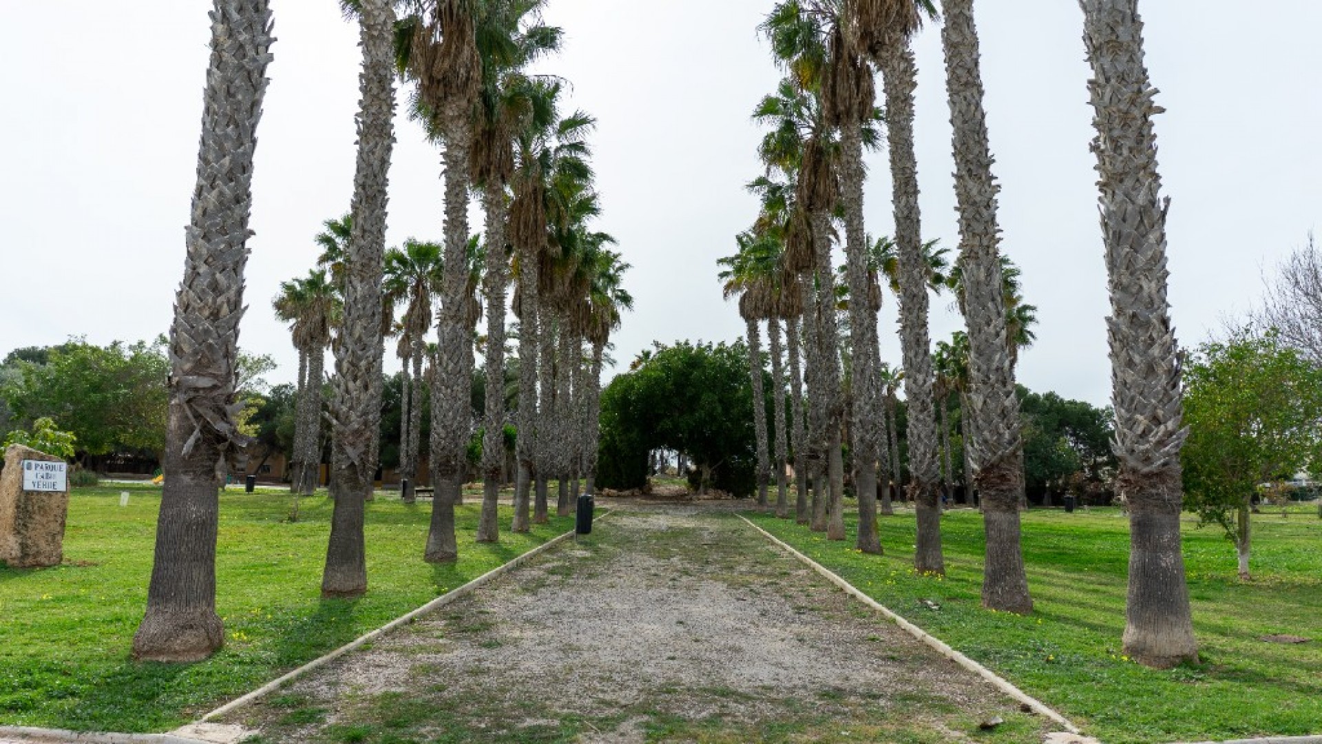 Resale - Freistehende Villa -
Torrevieja - Los altos