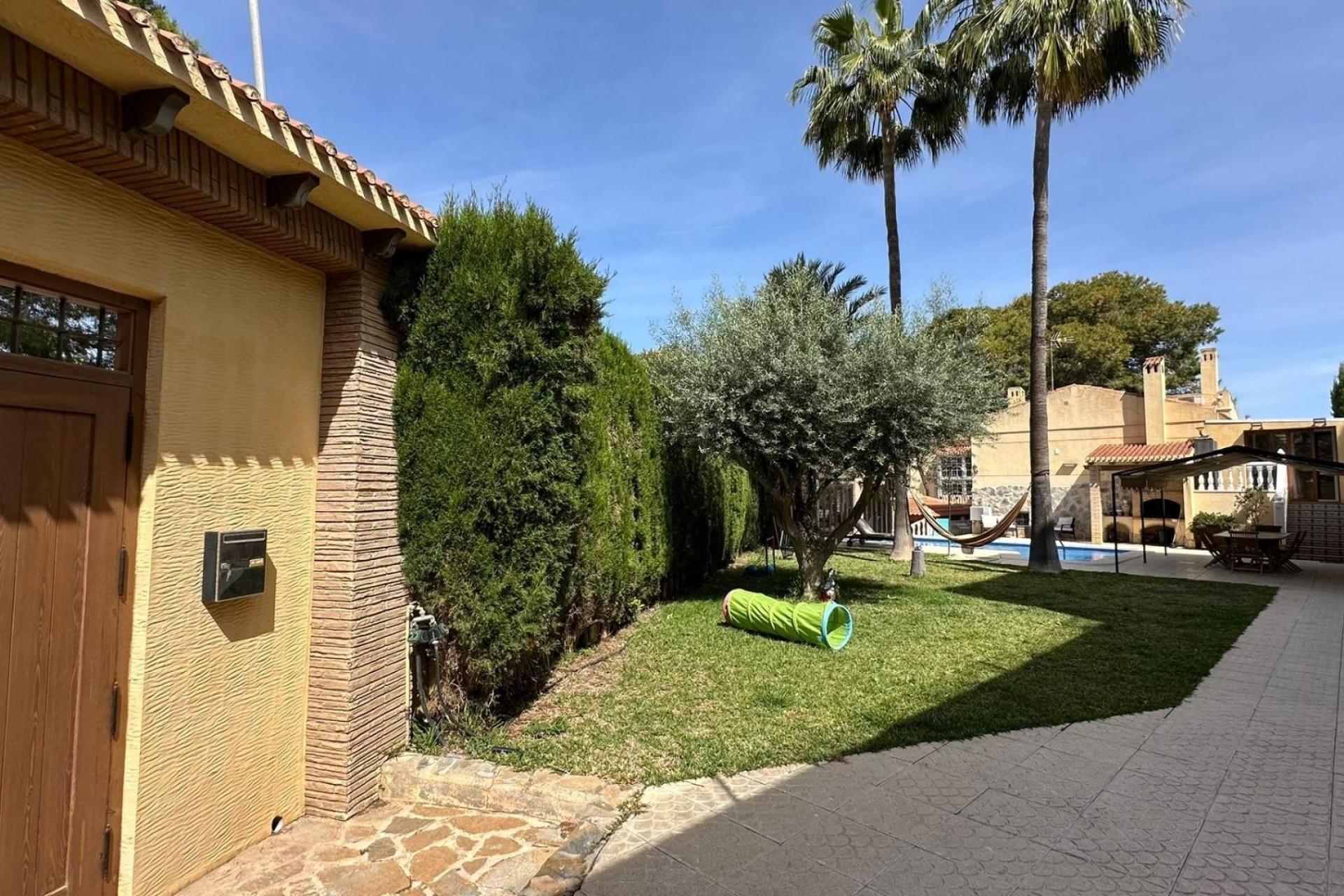 Resale - Freistehende Villa -
Torrevieja - Los Balcones