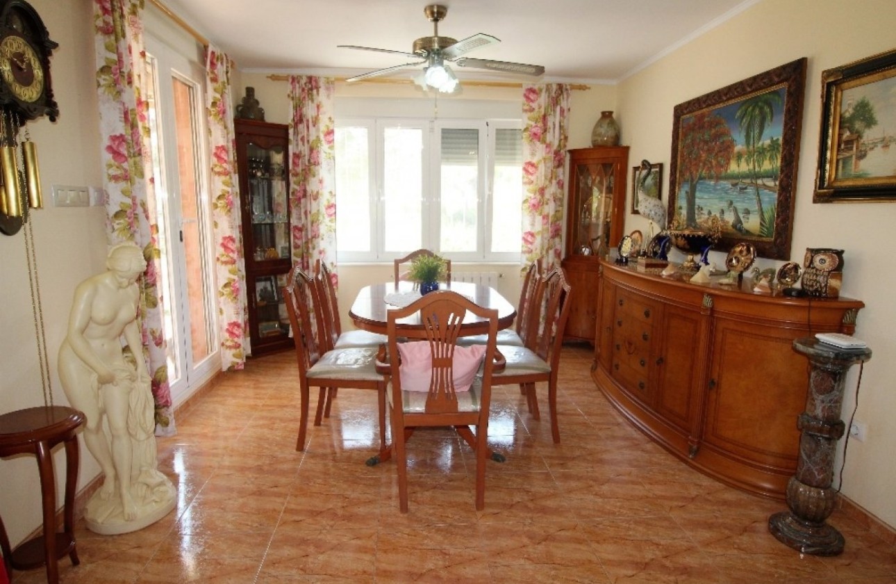 Resale - Freistehende Villa -
Torrevieja - Los Balcones