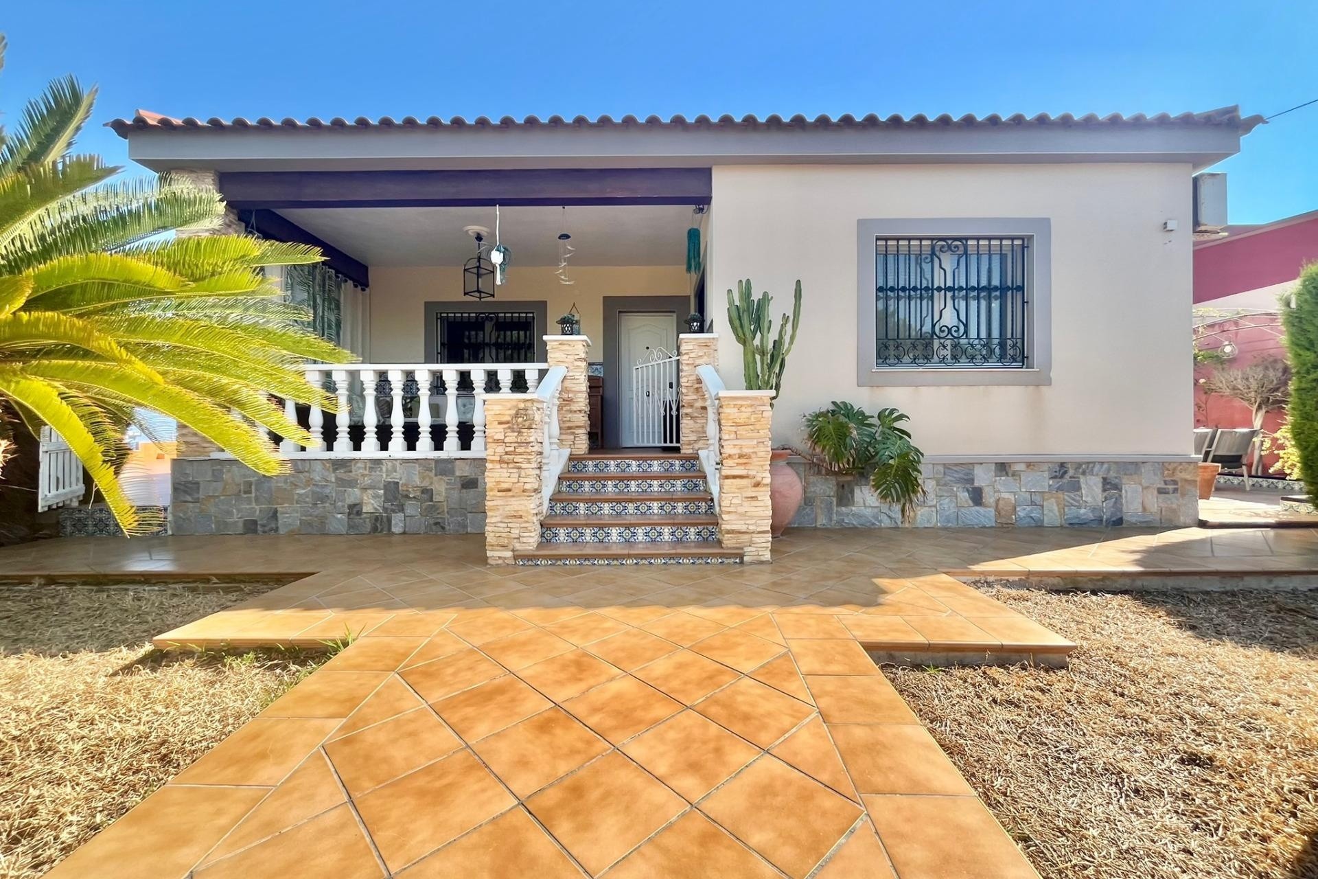 Resale - Freistehende Villa -
Torrevieja - Los Balcones